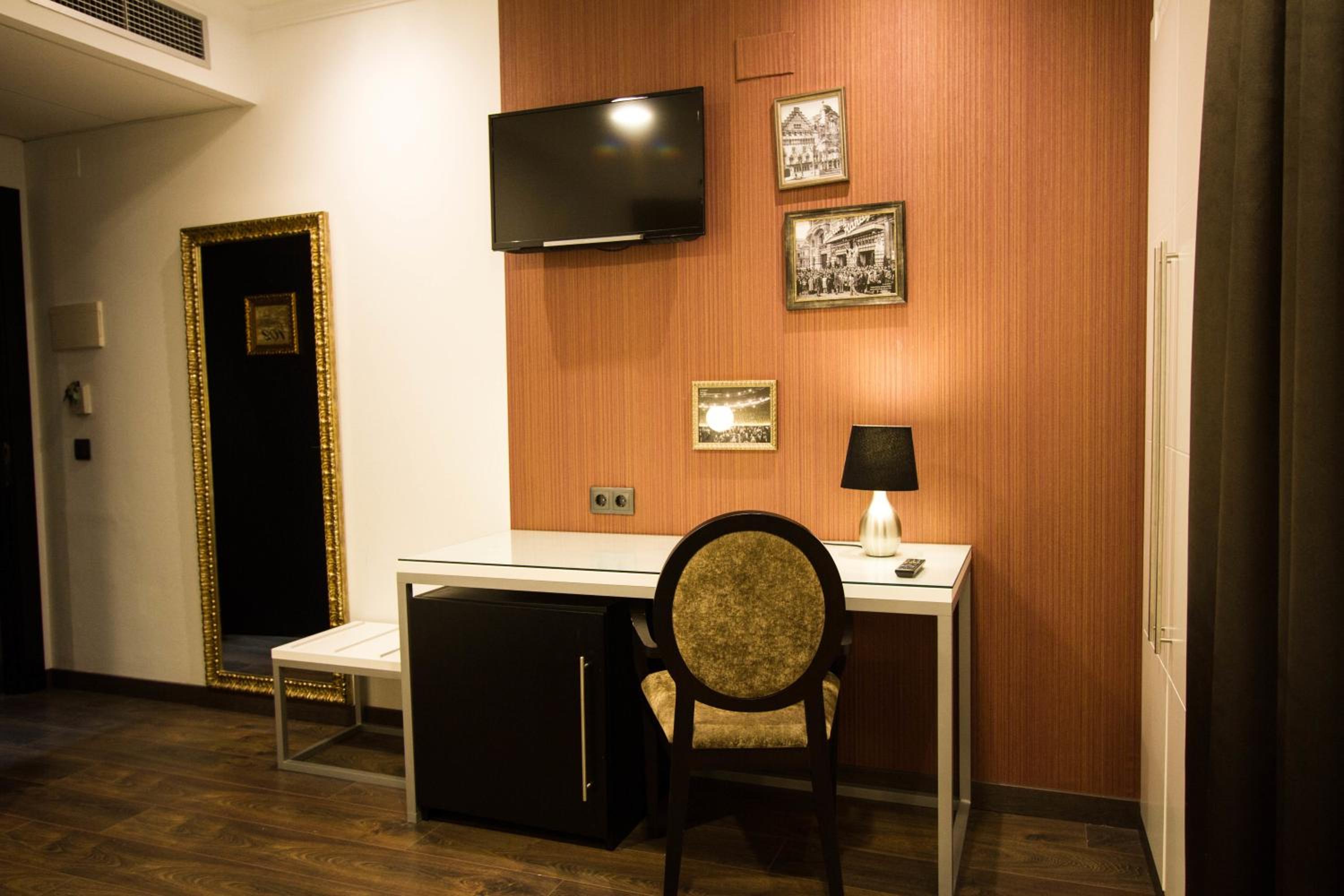 Double Room