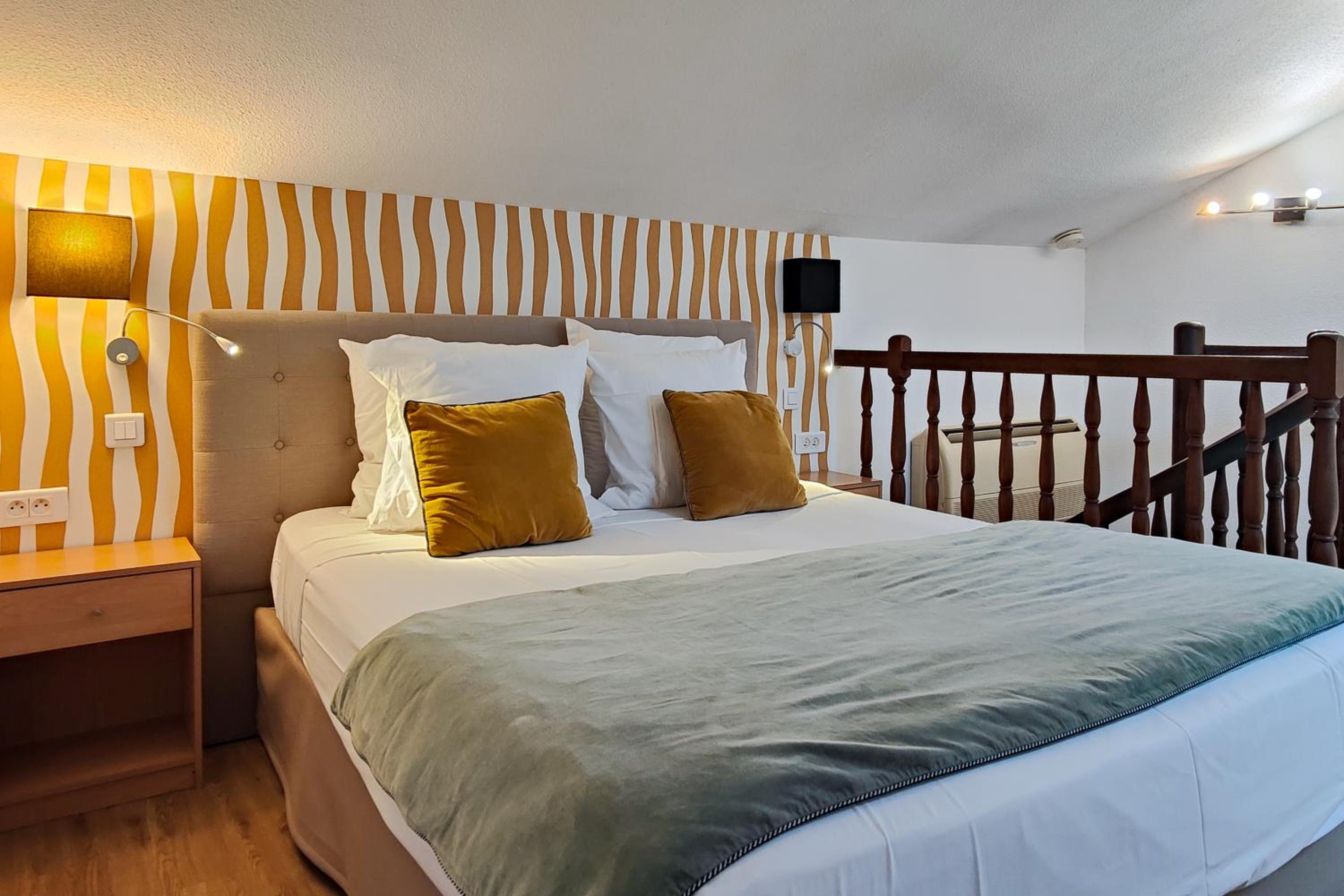 Duplex Apartment with Balcony