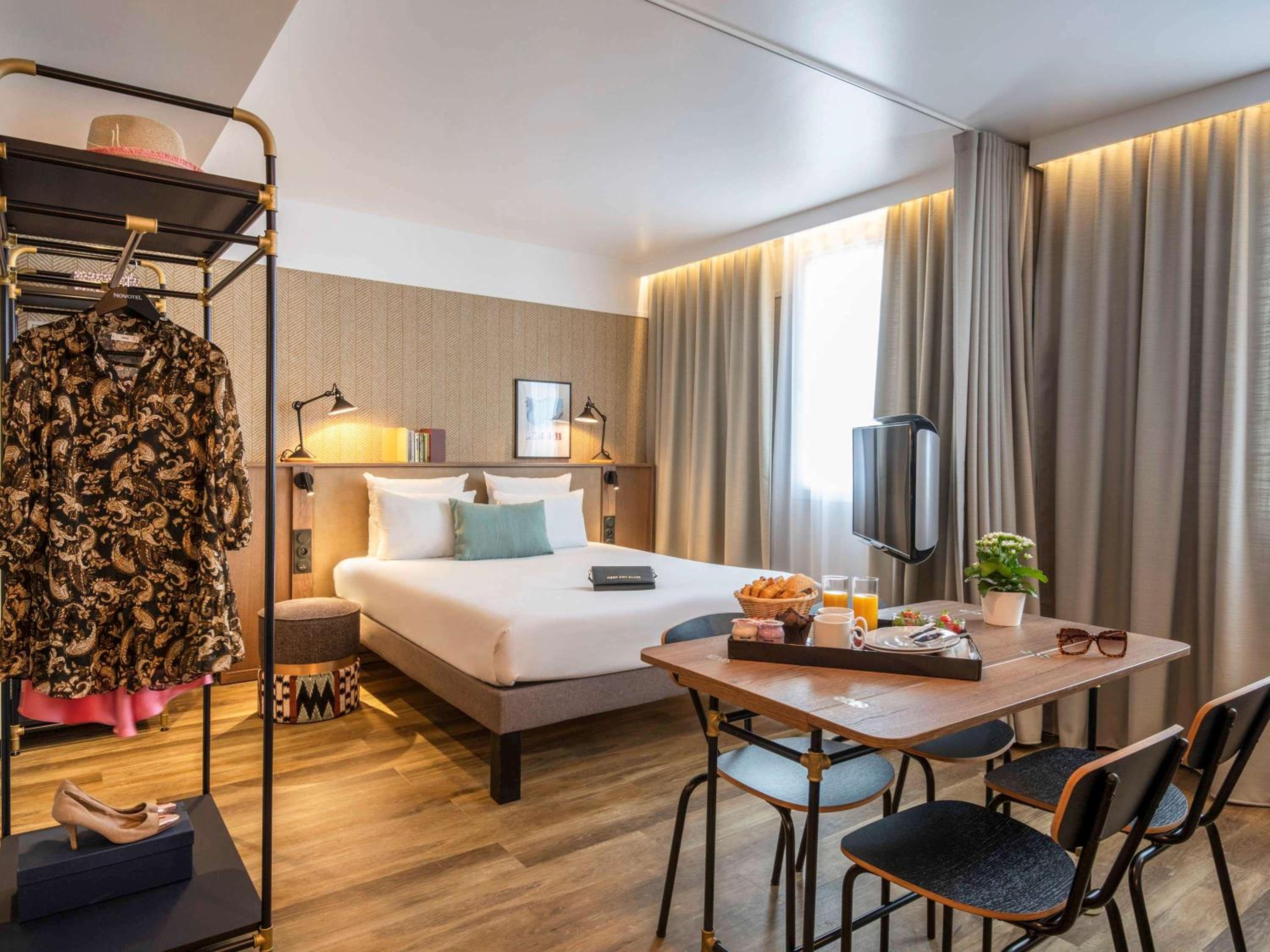 Studio with Kitchenette - One Double Bed and Sofabed