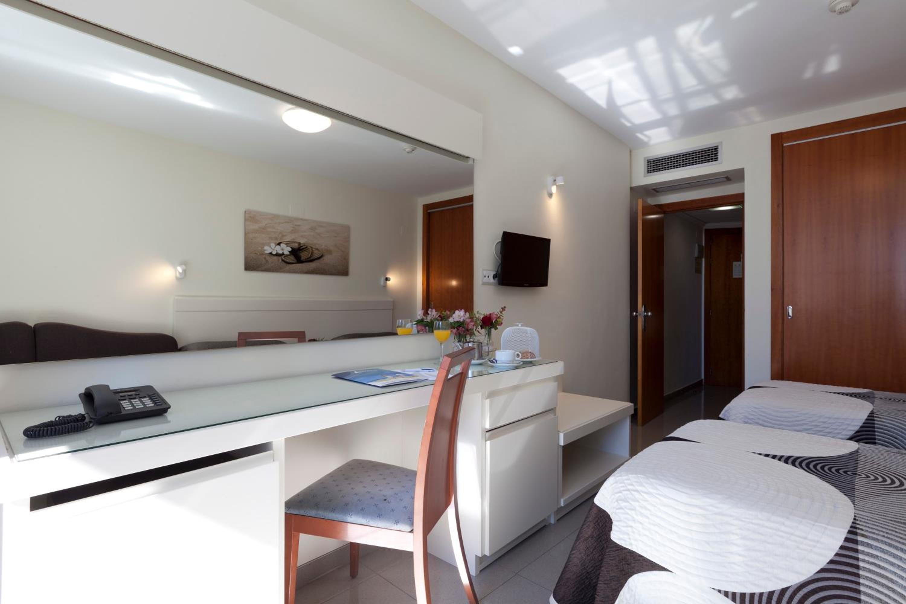 Superior Room 2 Beds