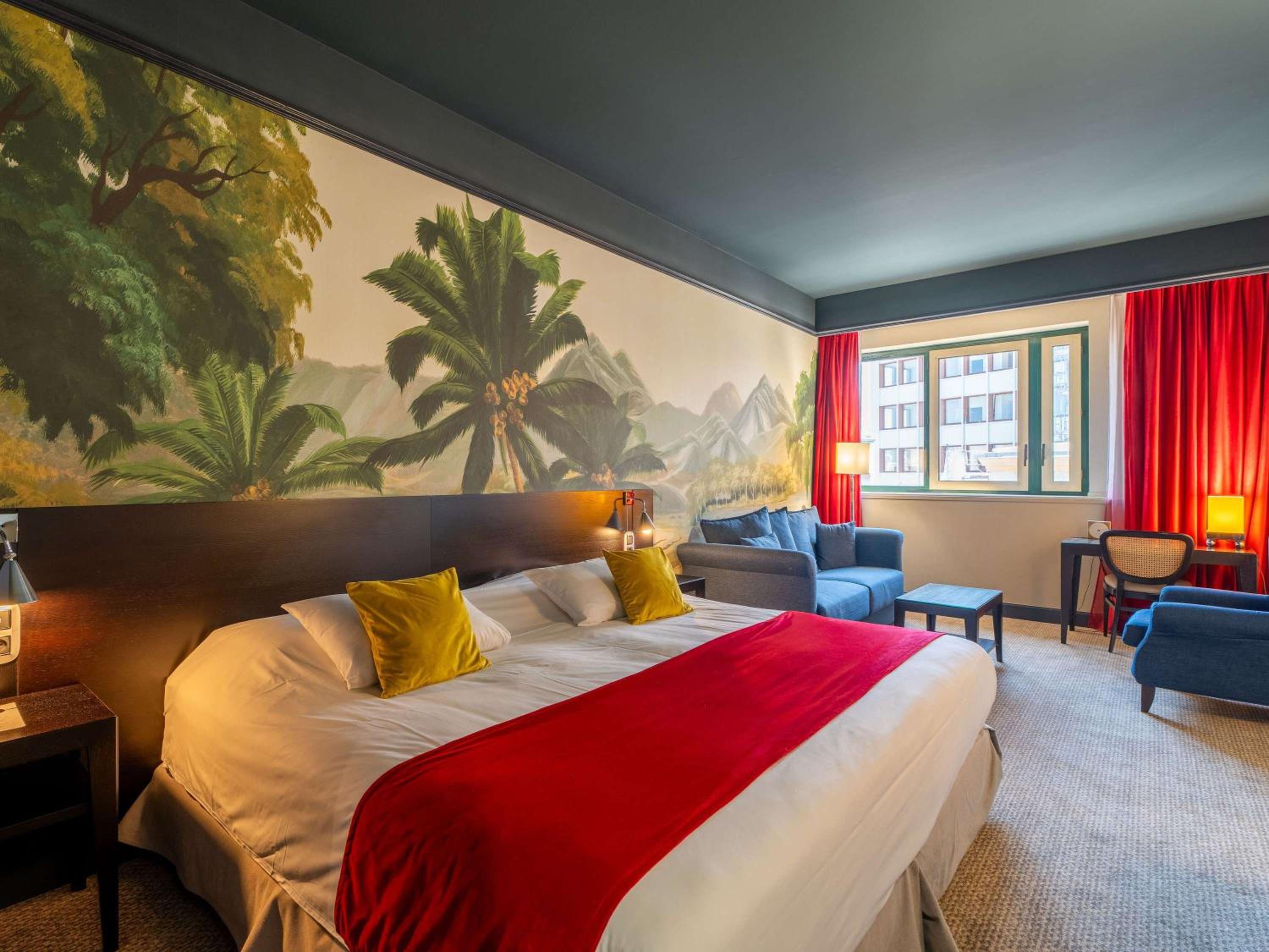 Junior Suite with a Double Bed and a Sofa