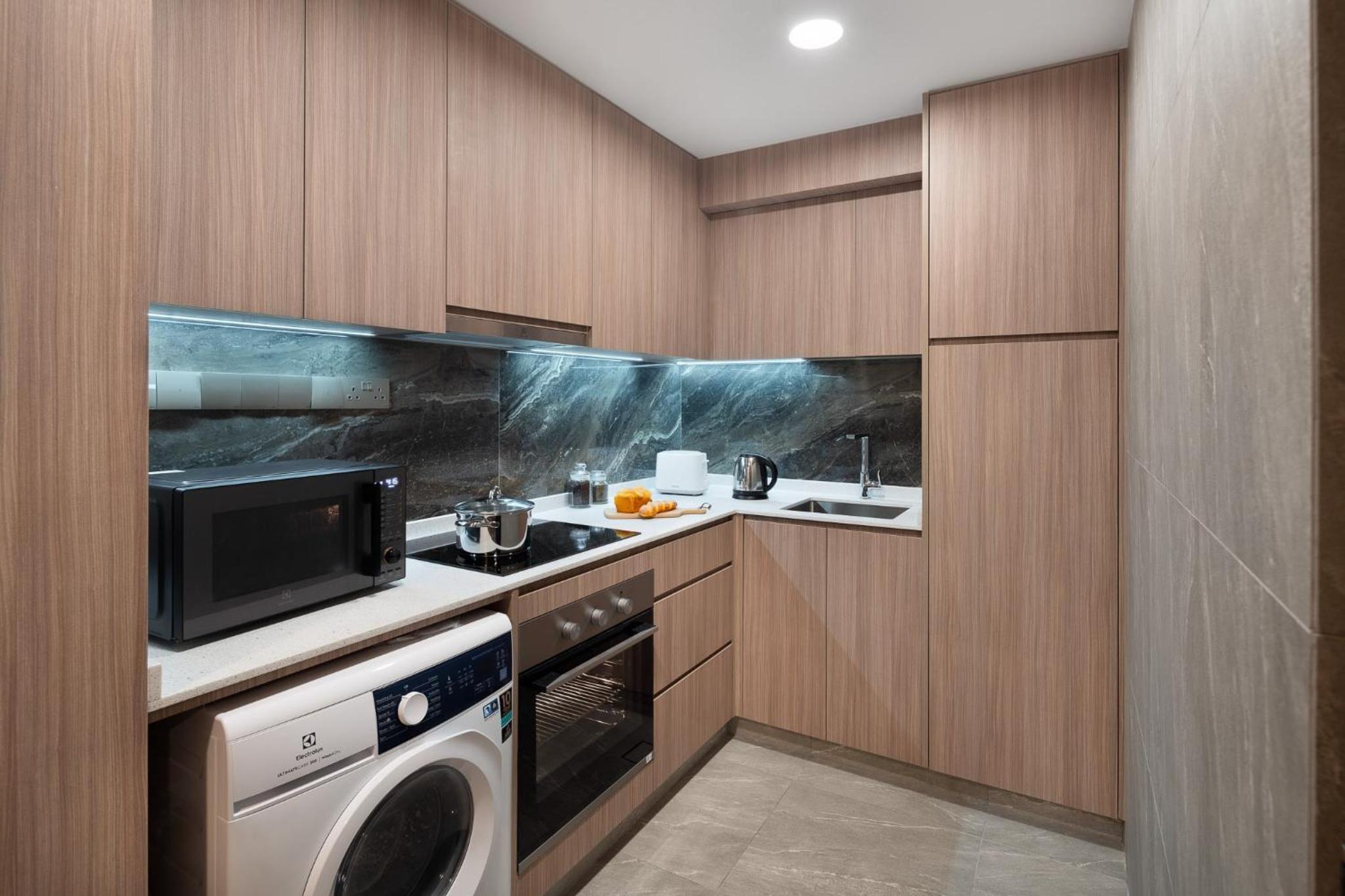 One-Bedroom Apartment