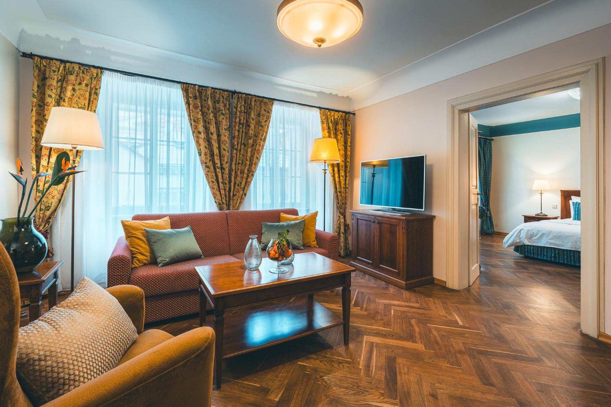 Premium Suite