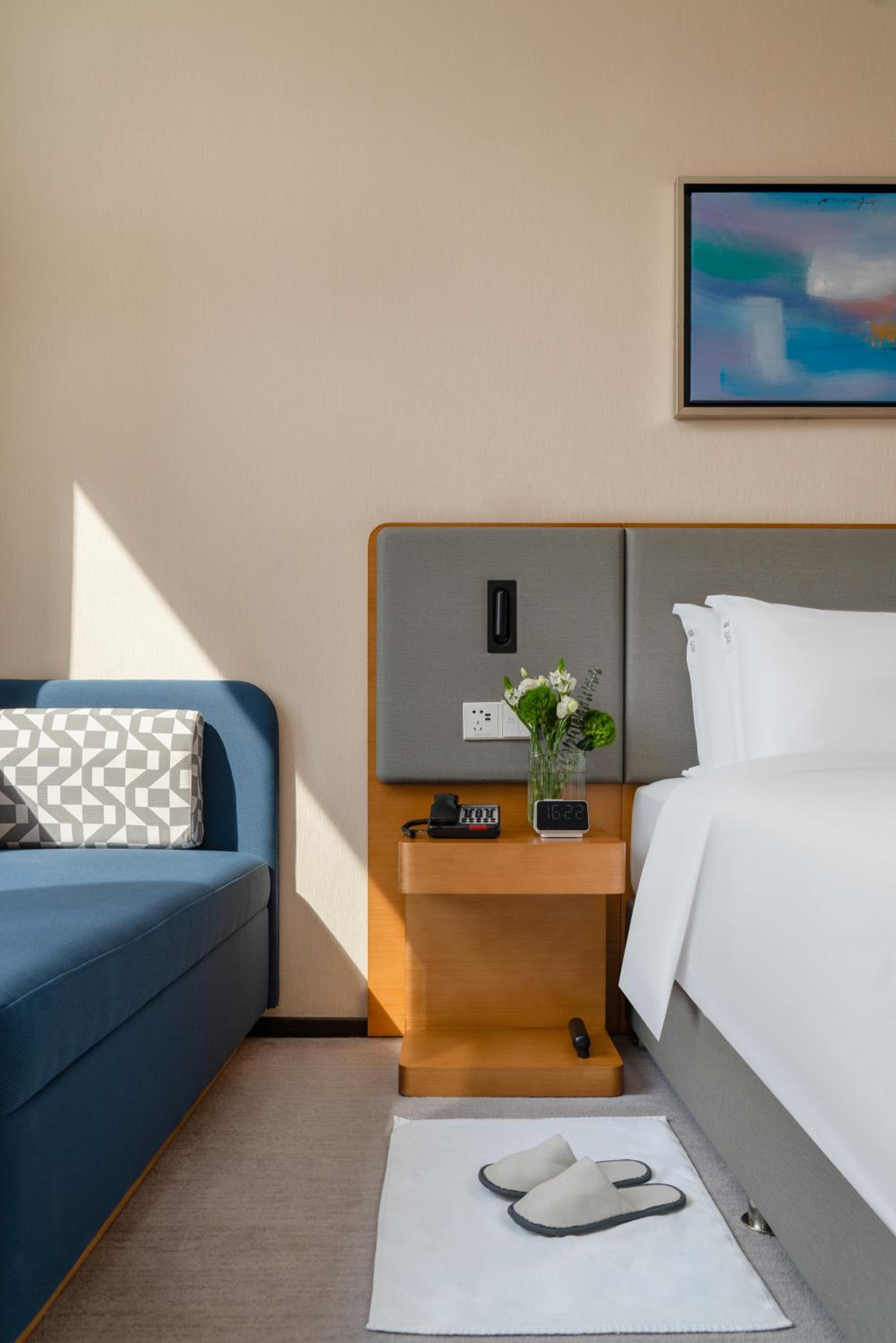 Standard King Room - High Floor