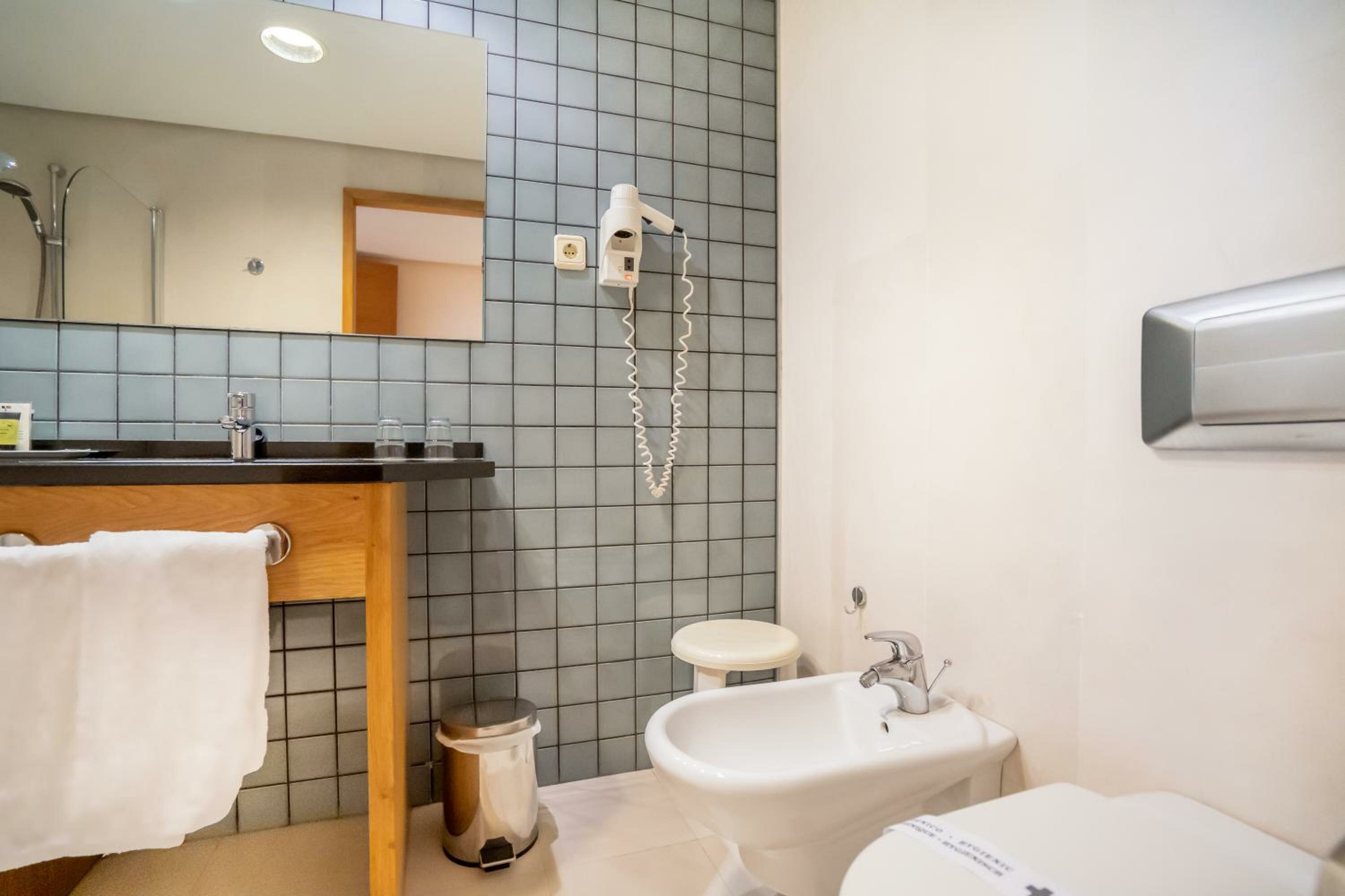 Double or Twin Room with Terrace