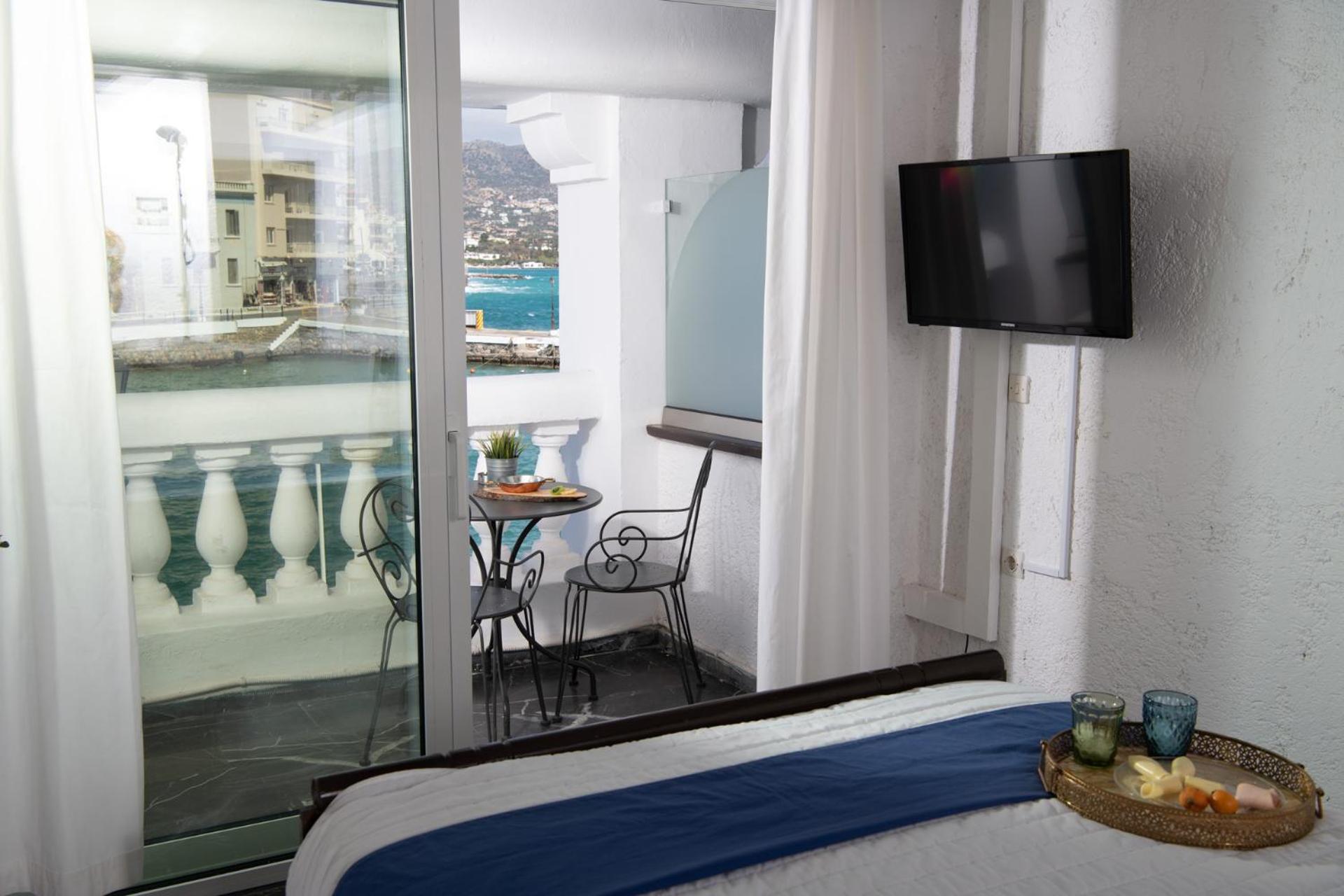 Double Room with Sea Front
