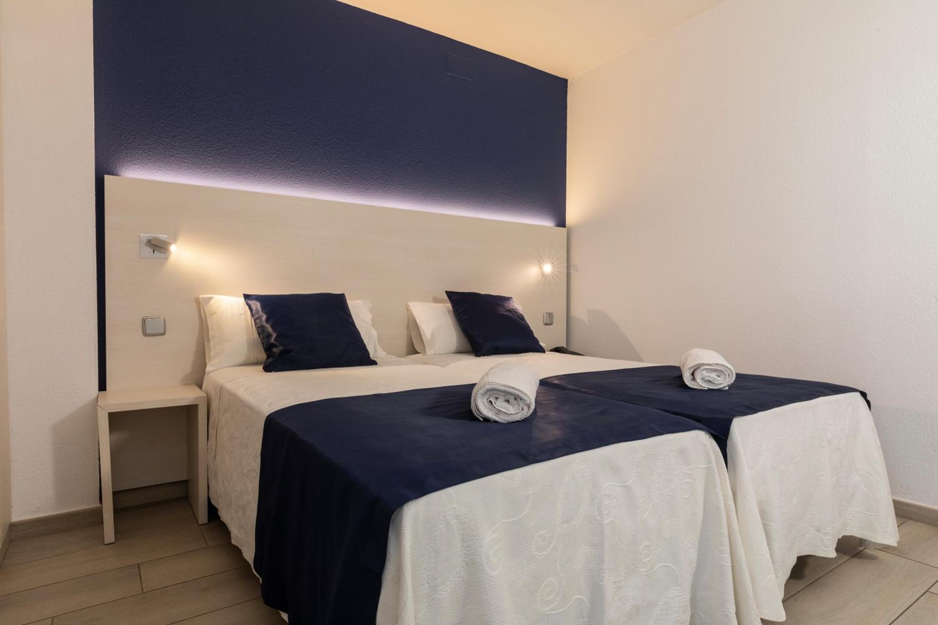 Junior Suite with Pool View