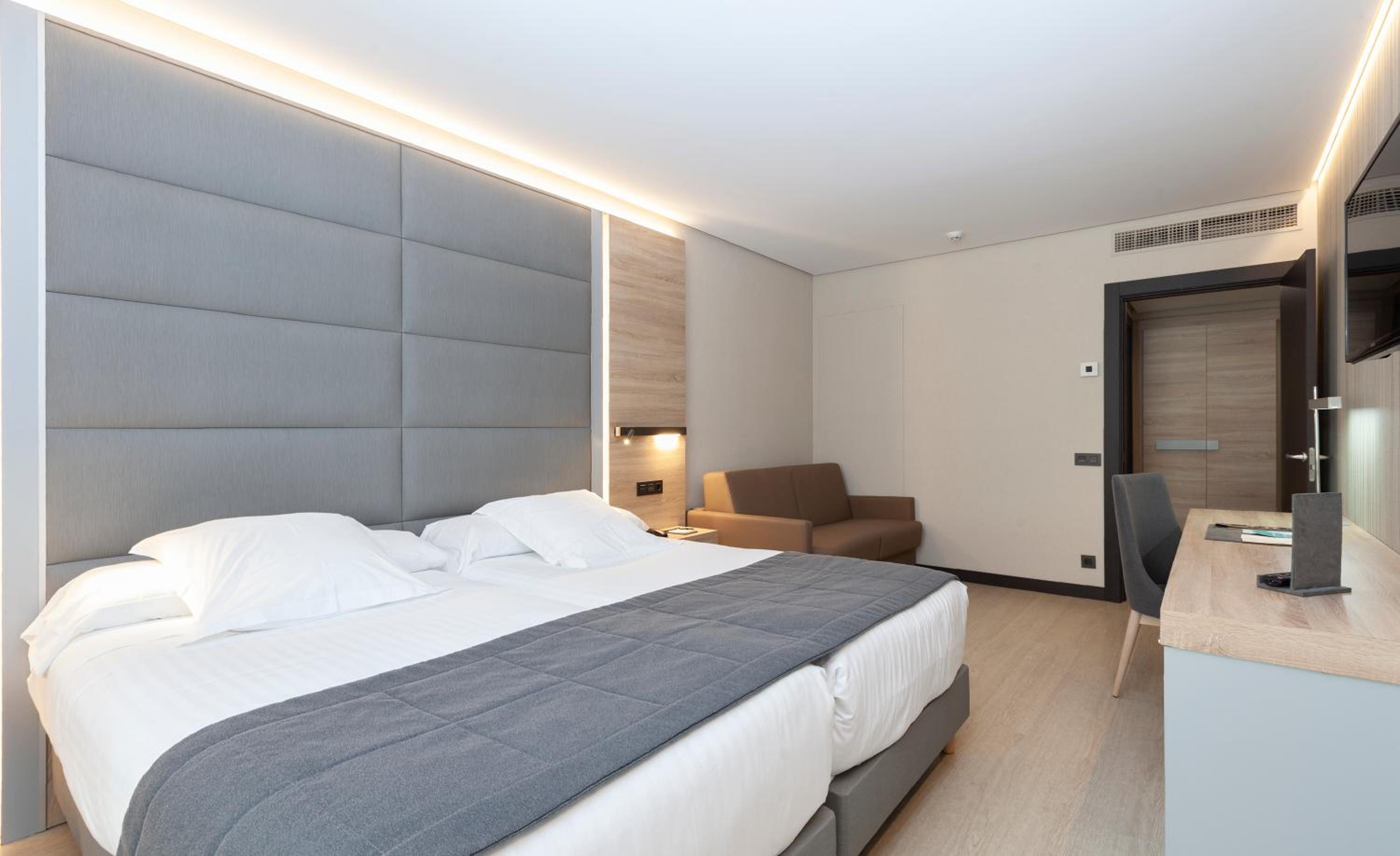 Double or Twin Room with Extra Bed