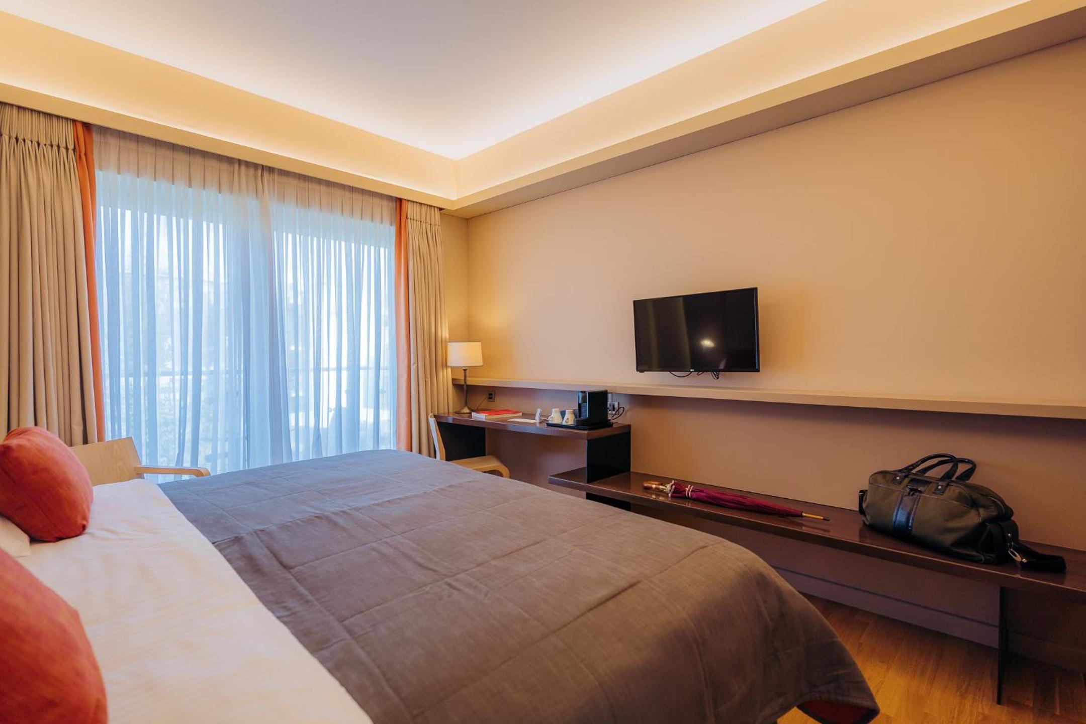 Superior Double or Twin Room - Acropolis View