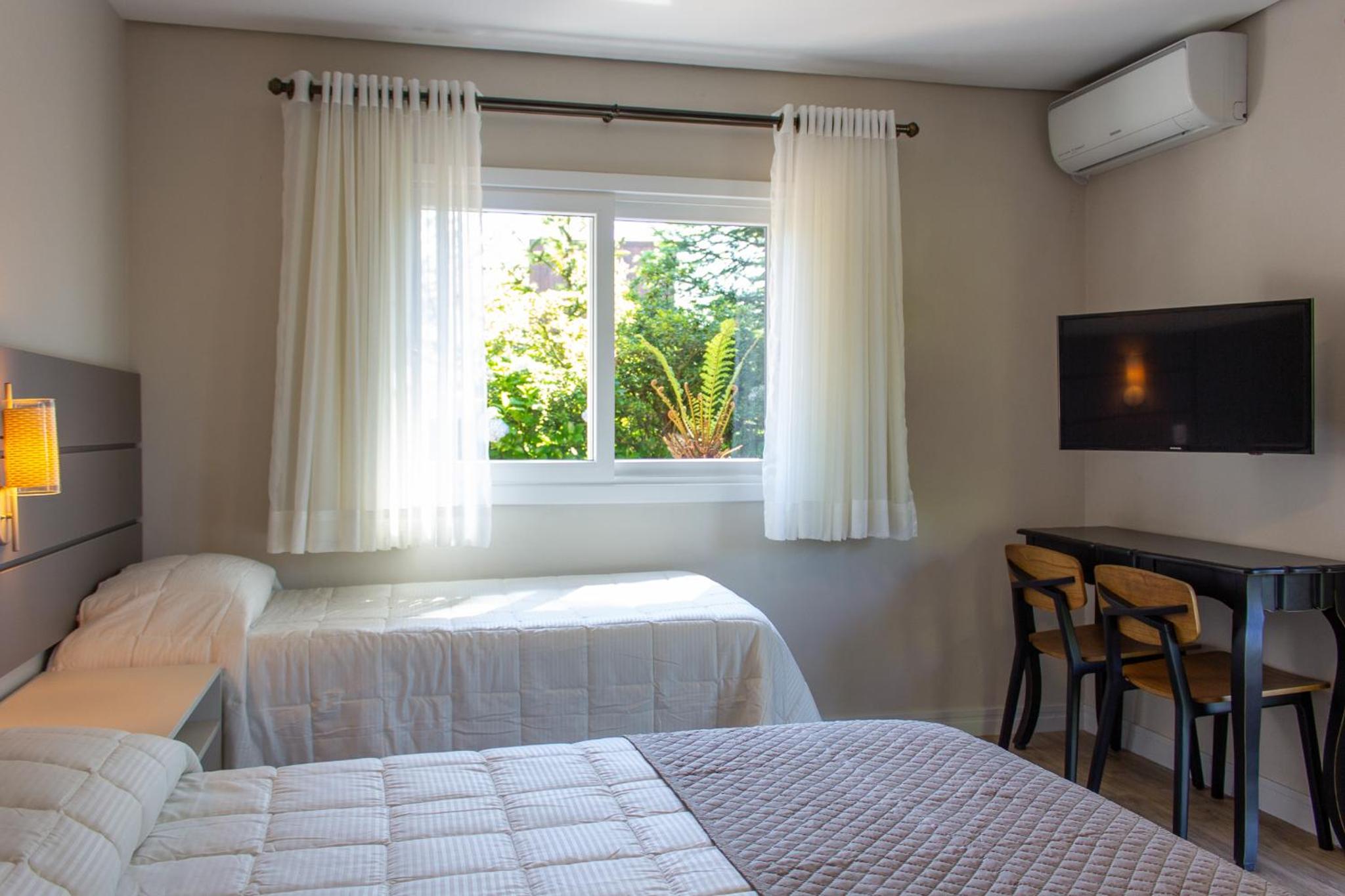 Apartamento Luxo Casa Mãe com varanda