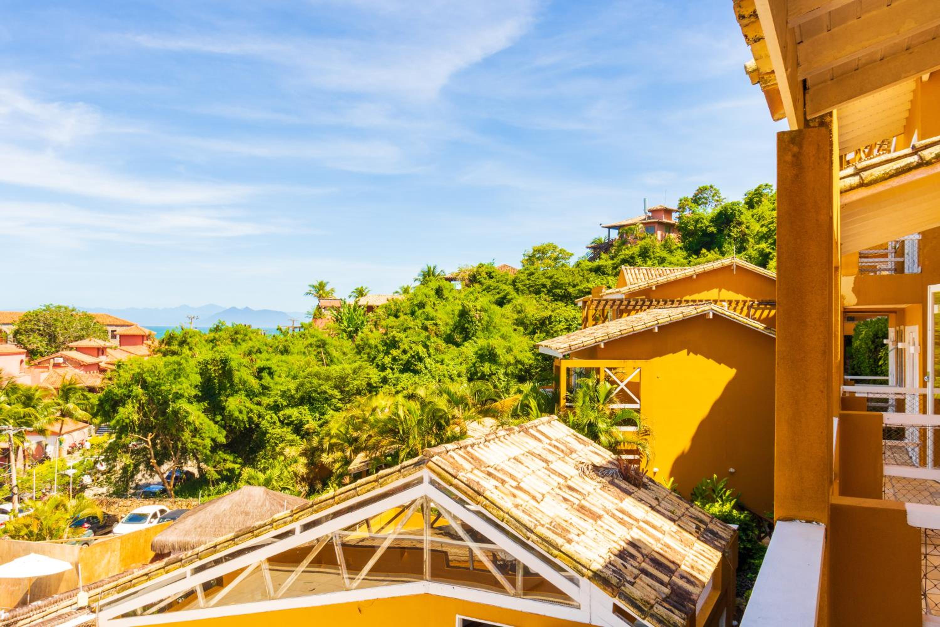 Deluxe Suite with Spa Bath