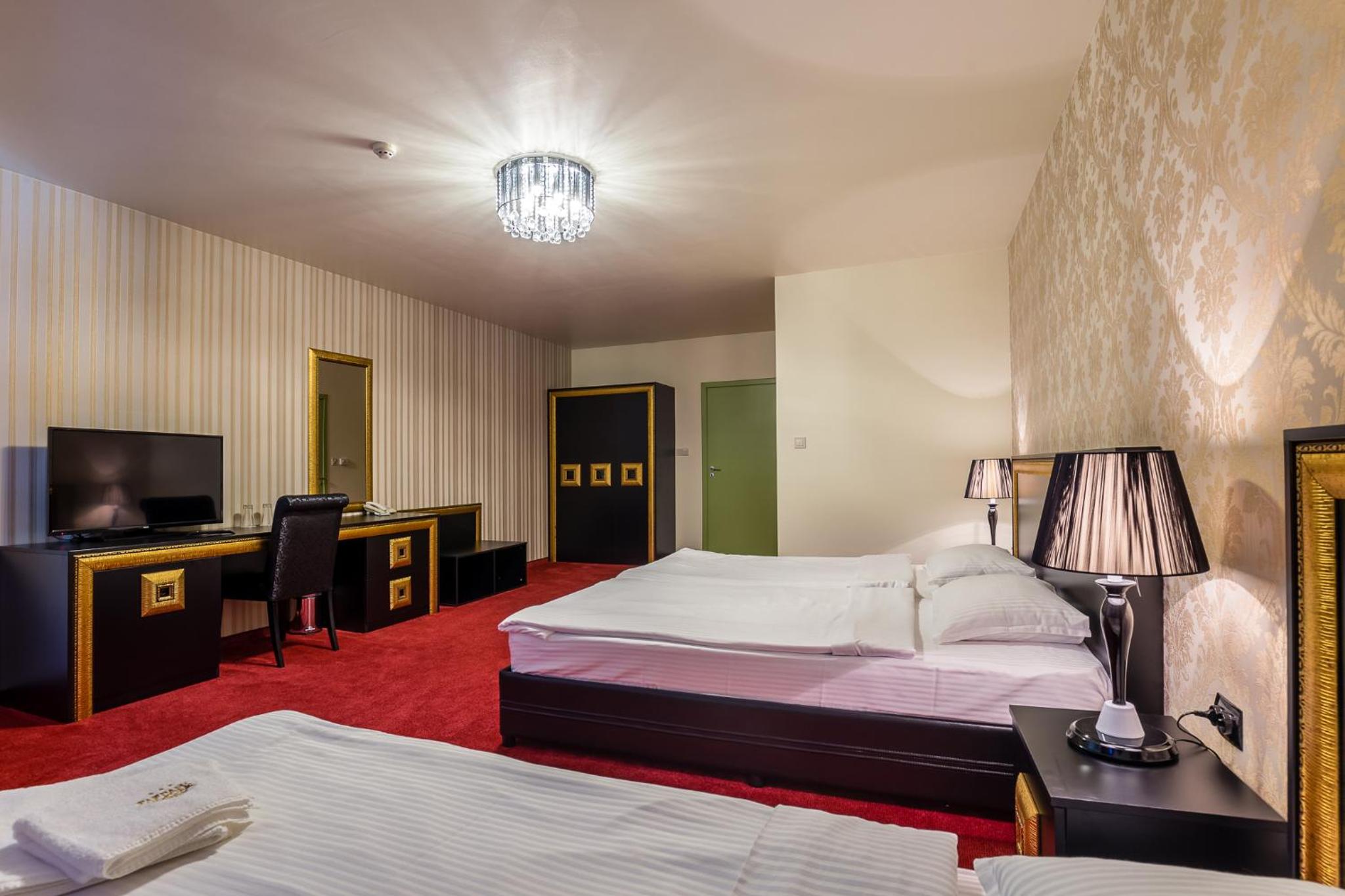 Deluxe Junior Suite