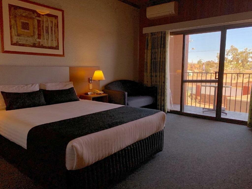 Queen Room with Balcony