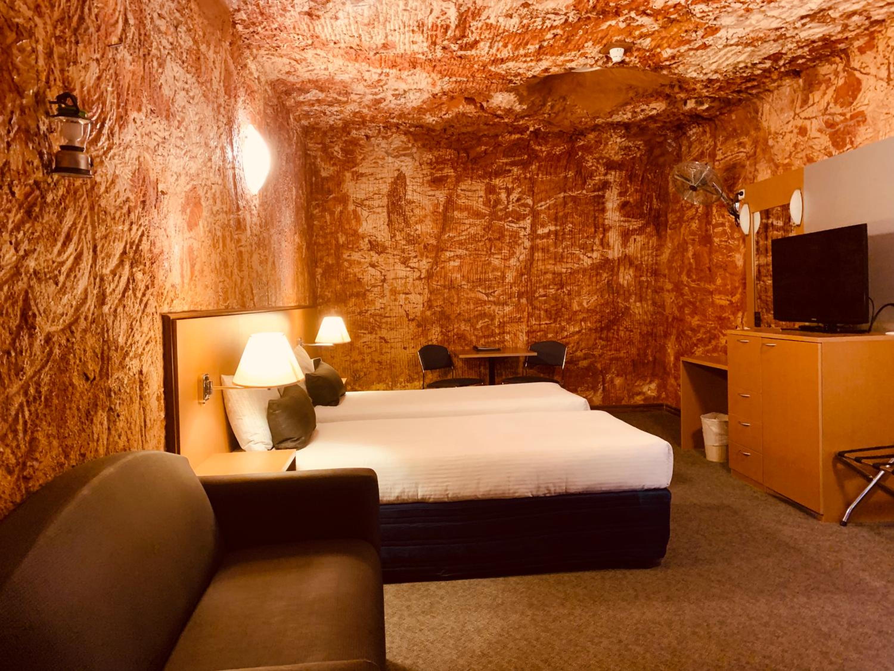Double or Twin Room - Underground