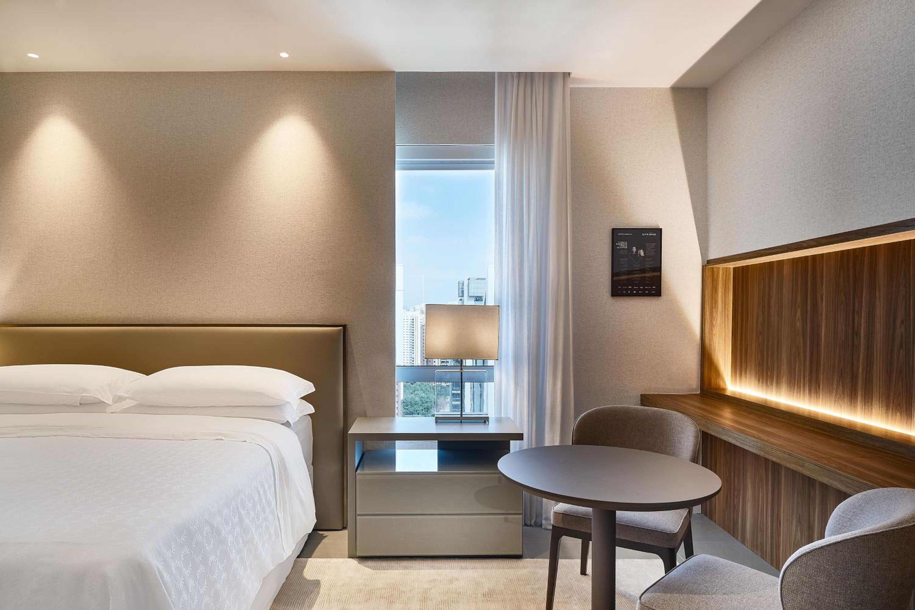 Executive Premium, Guest room, 1 King