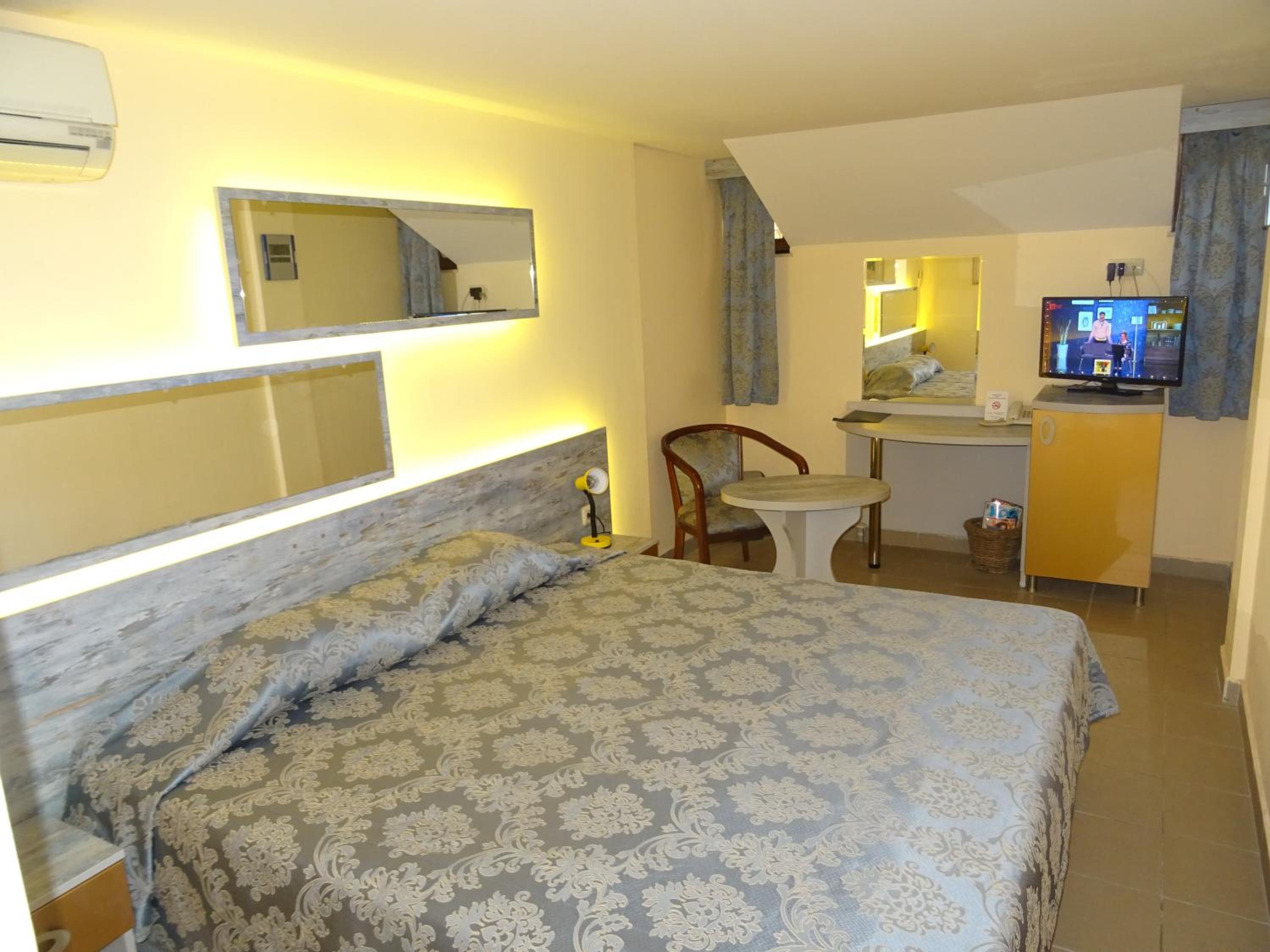 Economy Double or Twin Room
