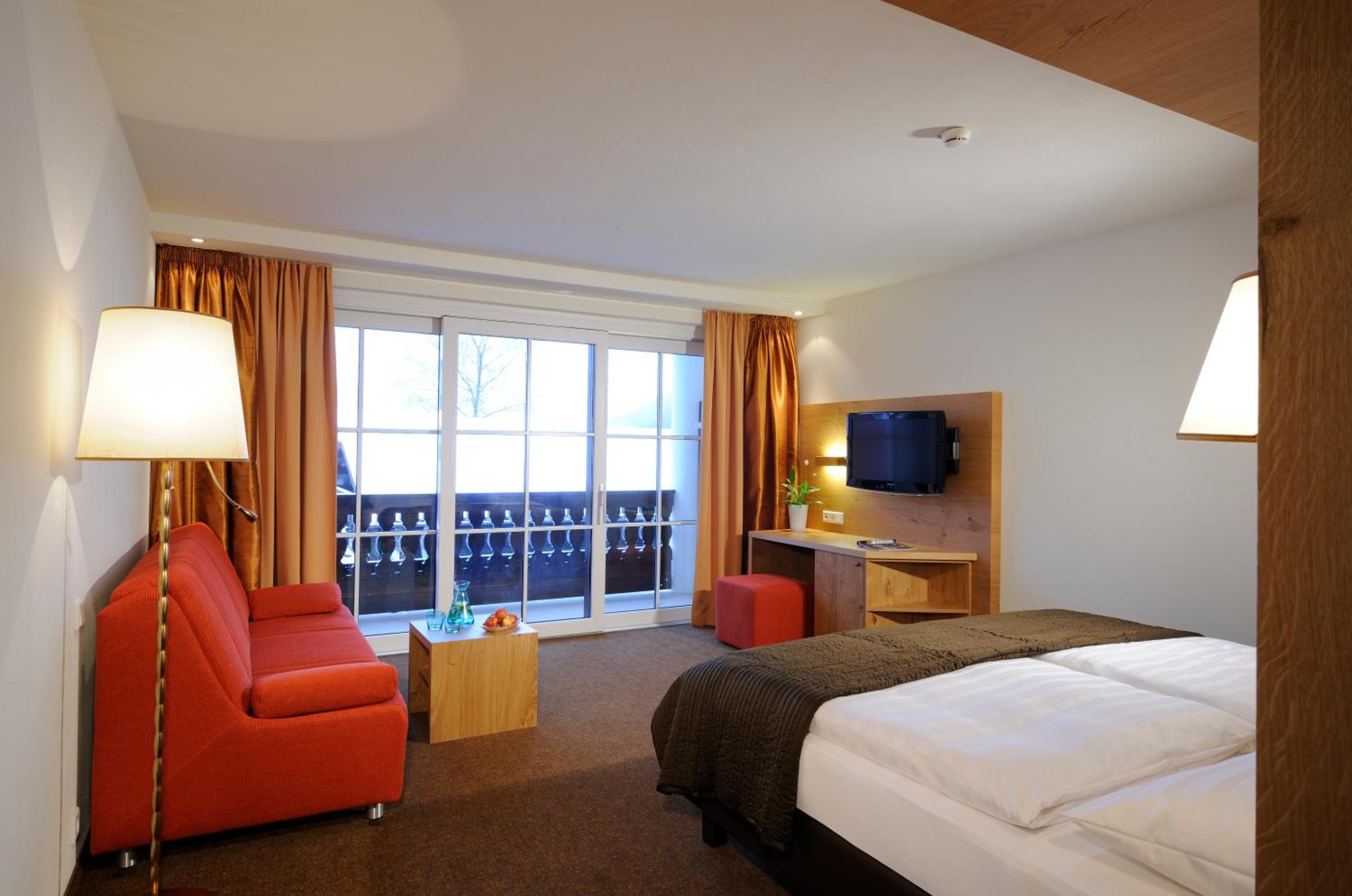 Deluxe Double or Twin Room