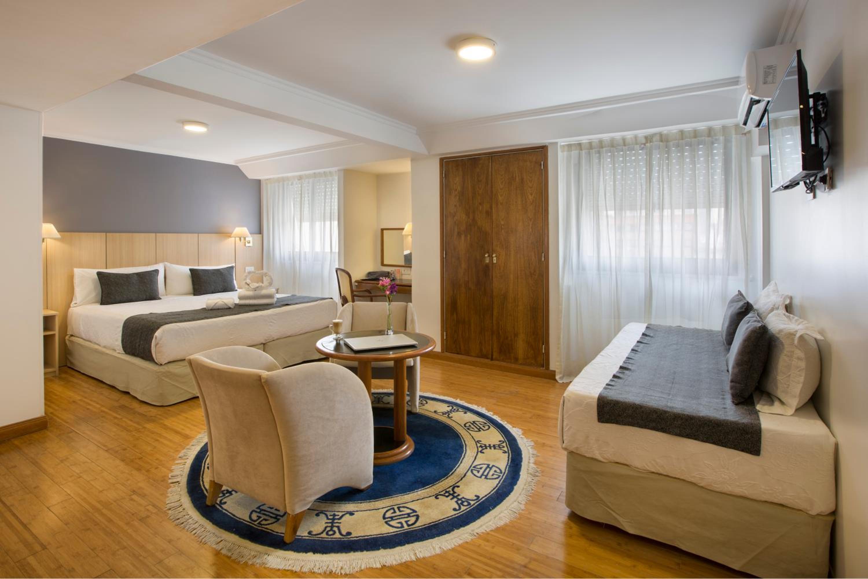 Superior Triple Room