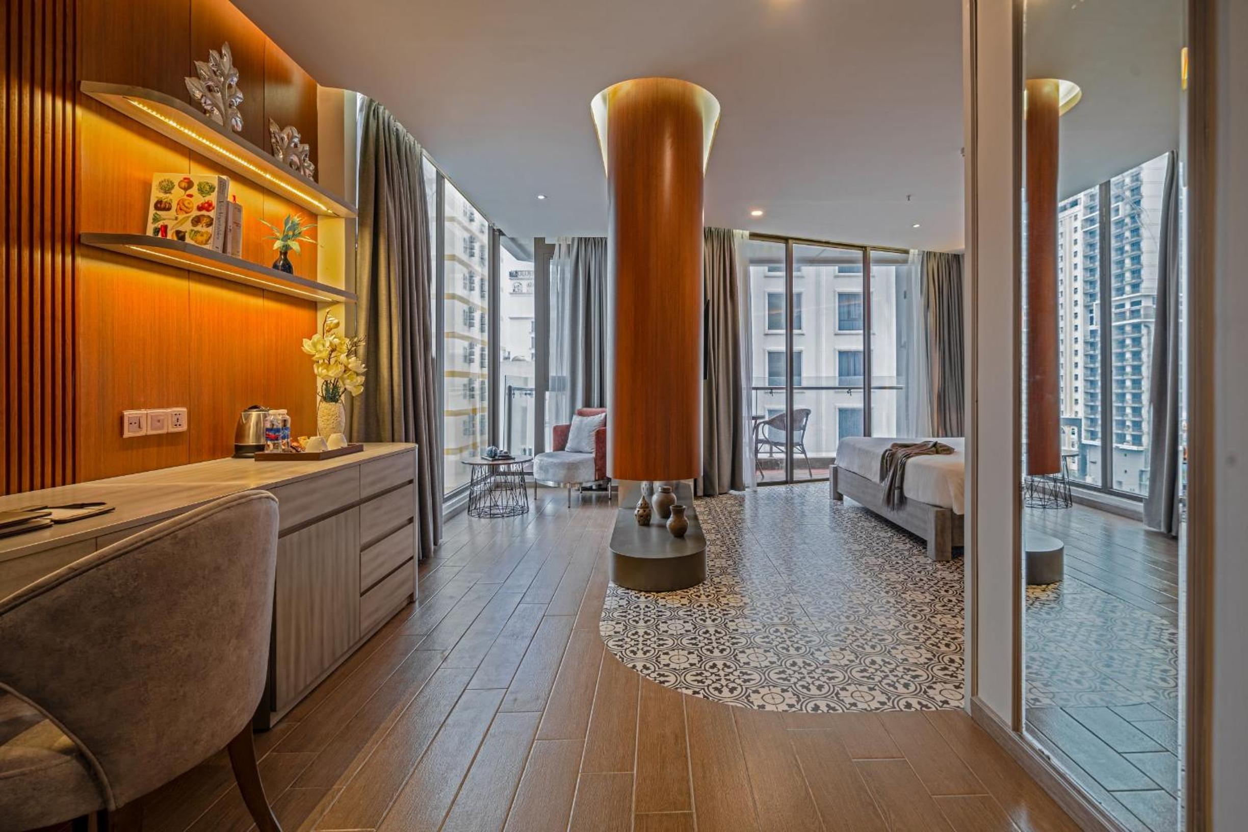 Junior Suite with Balcony and Ocean View