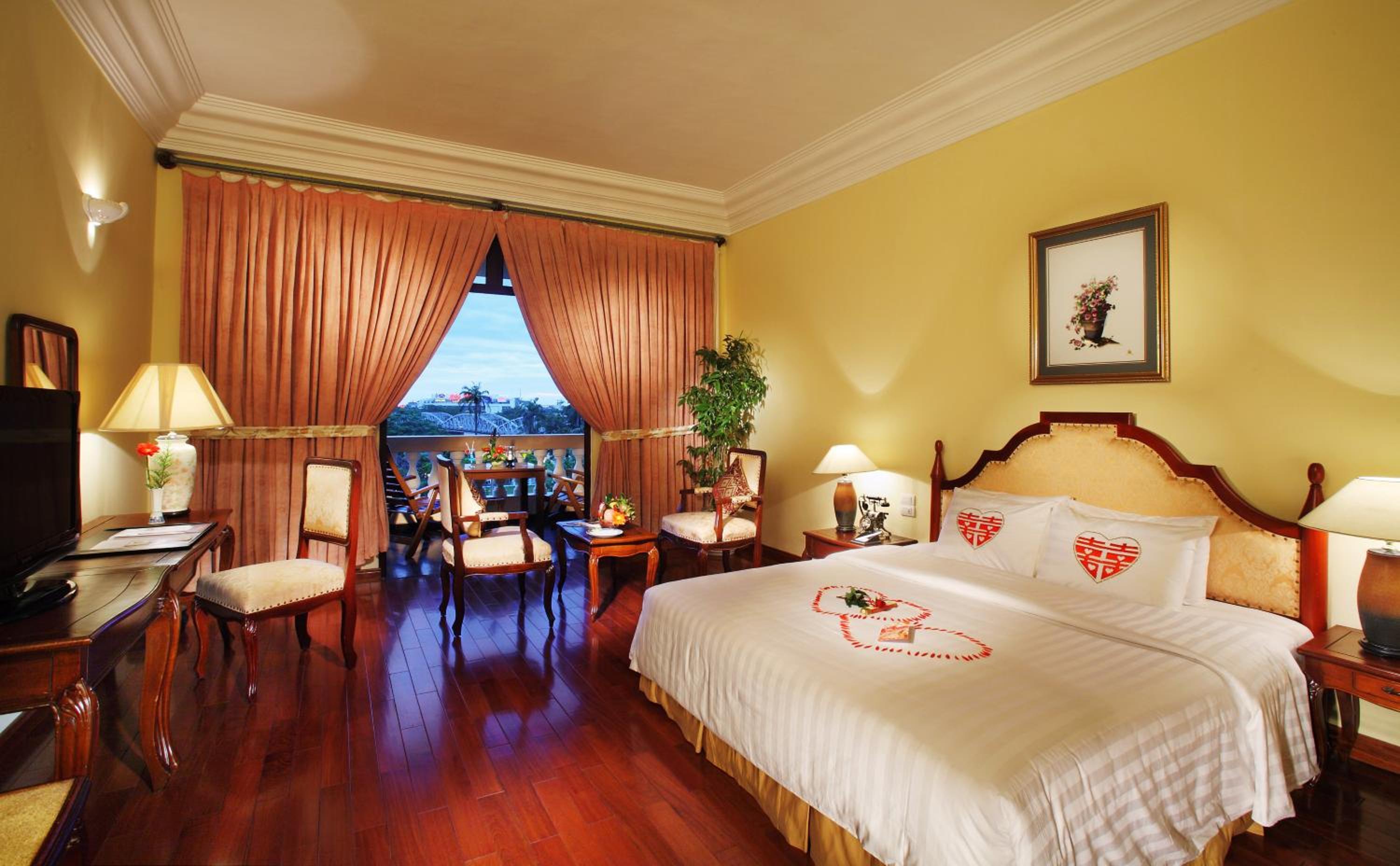 Premium Deluxe Double or Twin Room with River View