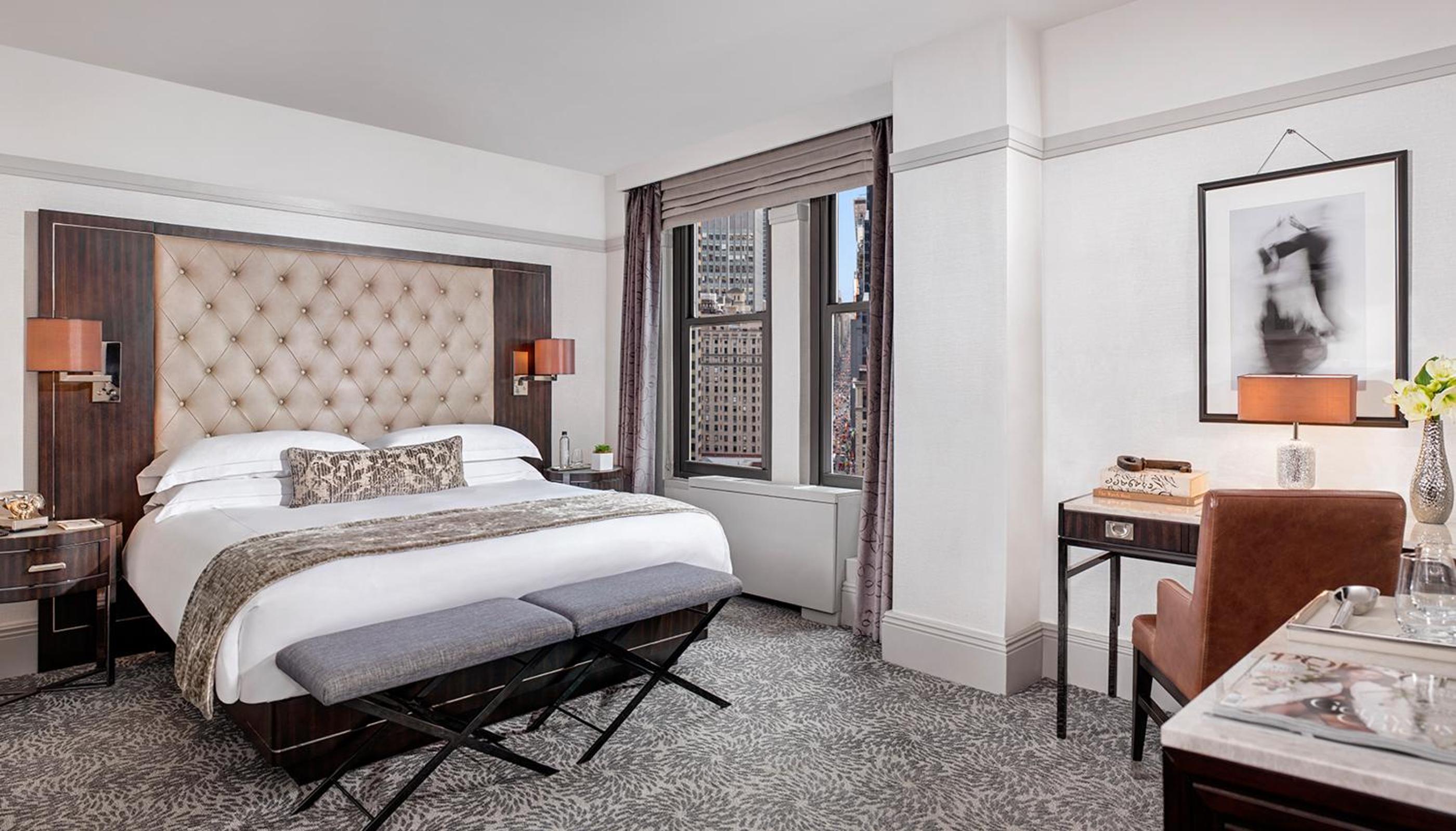 Deluxe King Room