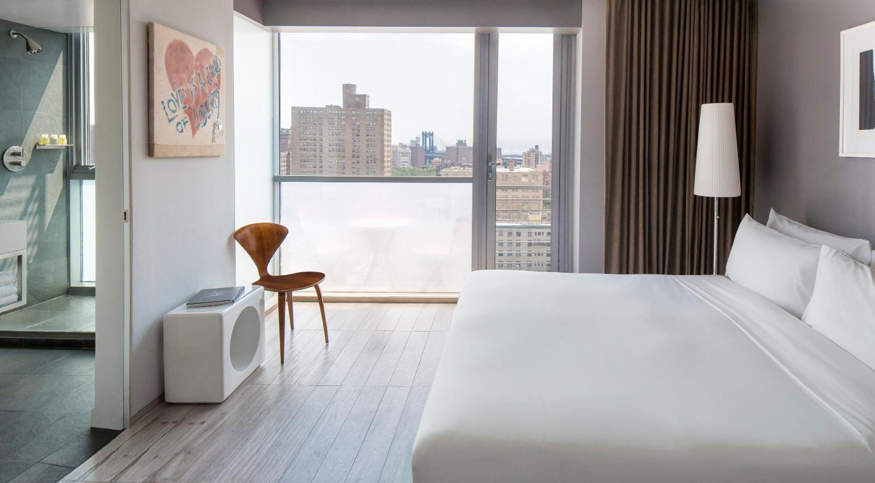 High Floor, King Room with Tub, Balcony