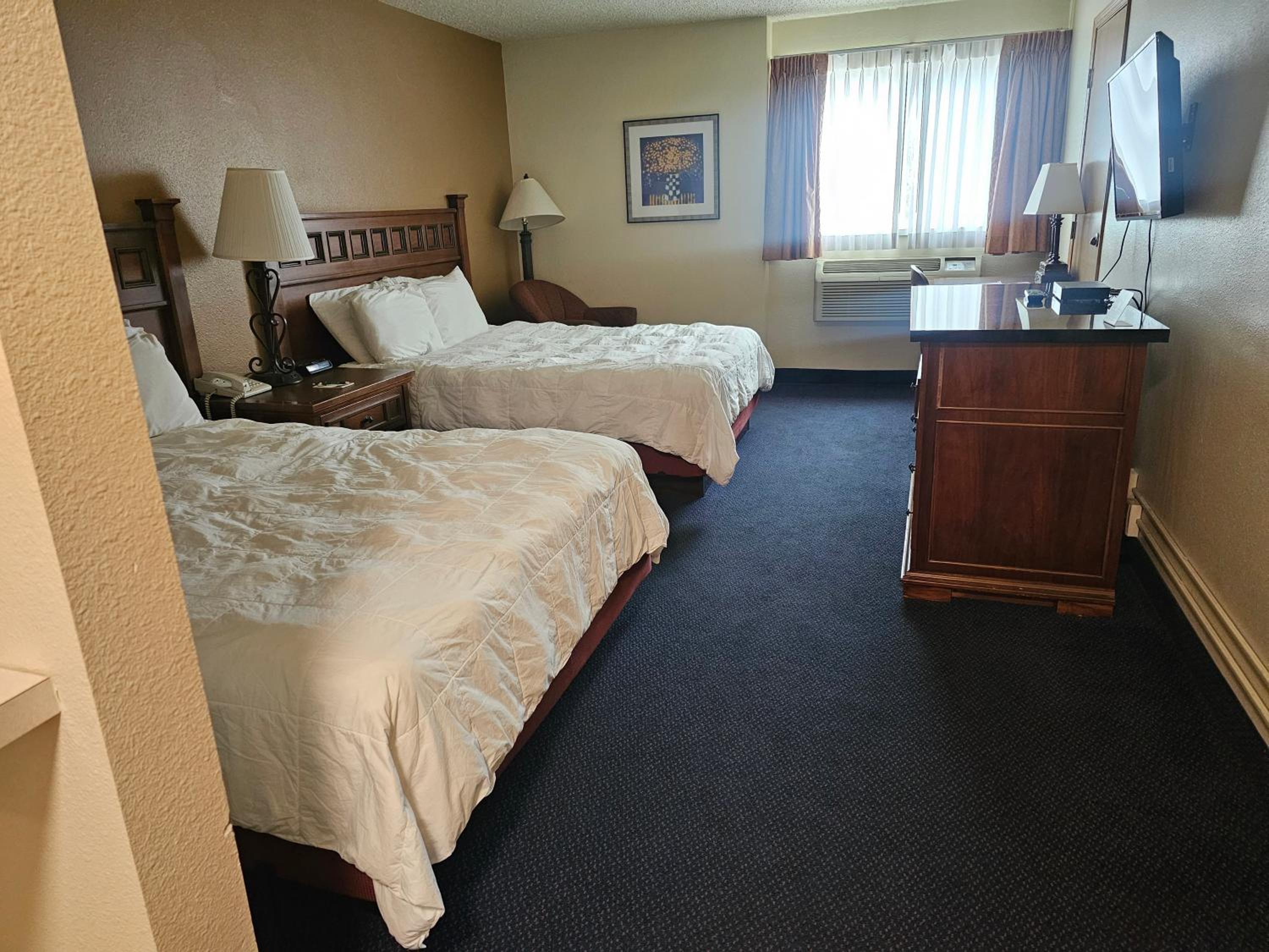 Standard Queen Room with Two Queen Beds