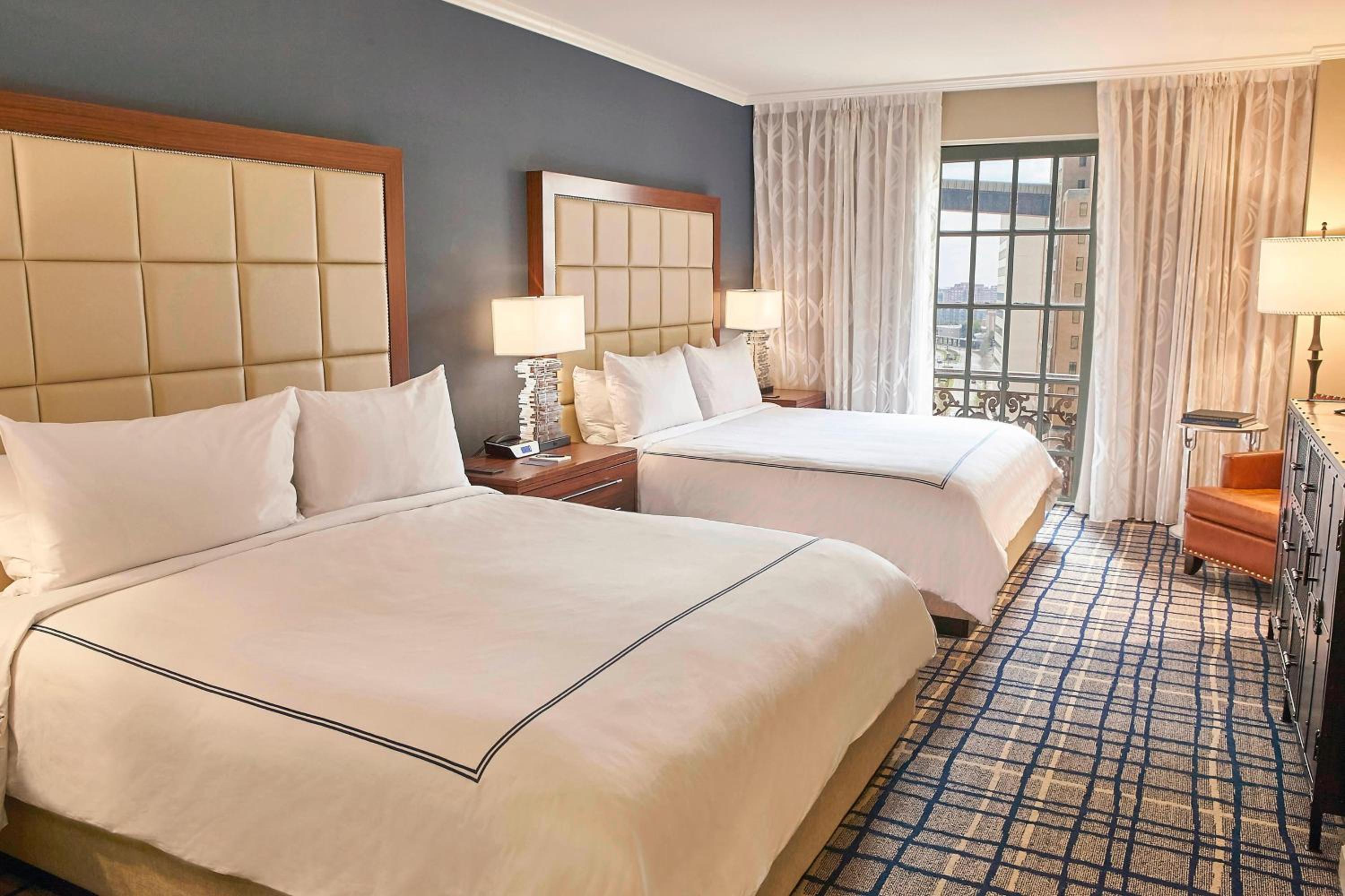 Deluxe Guest Room, 2 King Beds