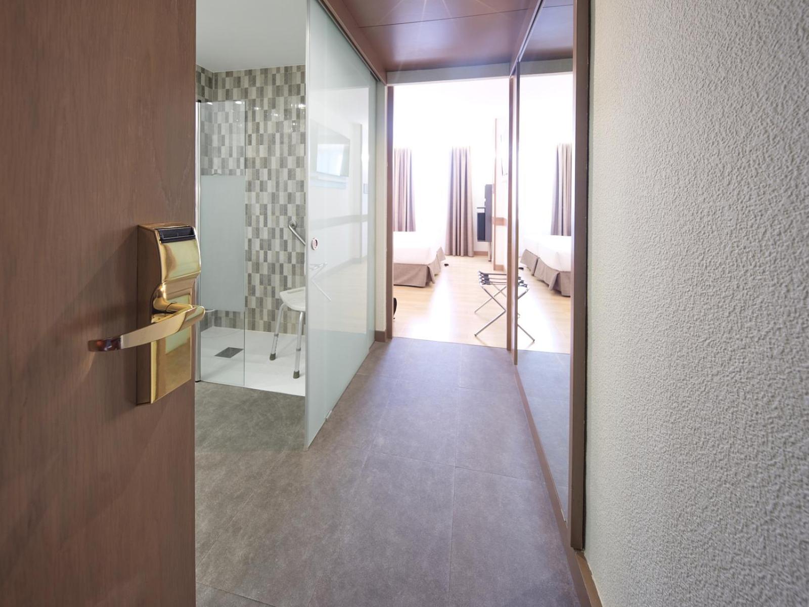 Double or Twin Room - Disability Access