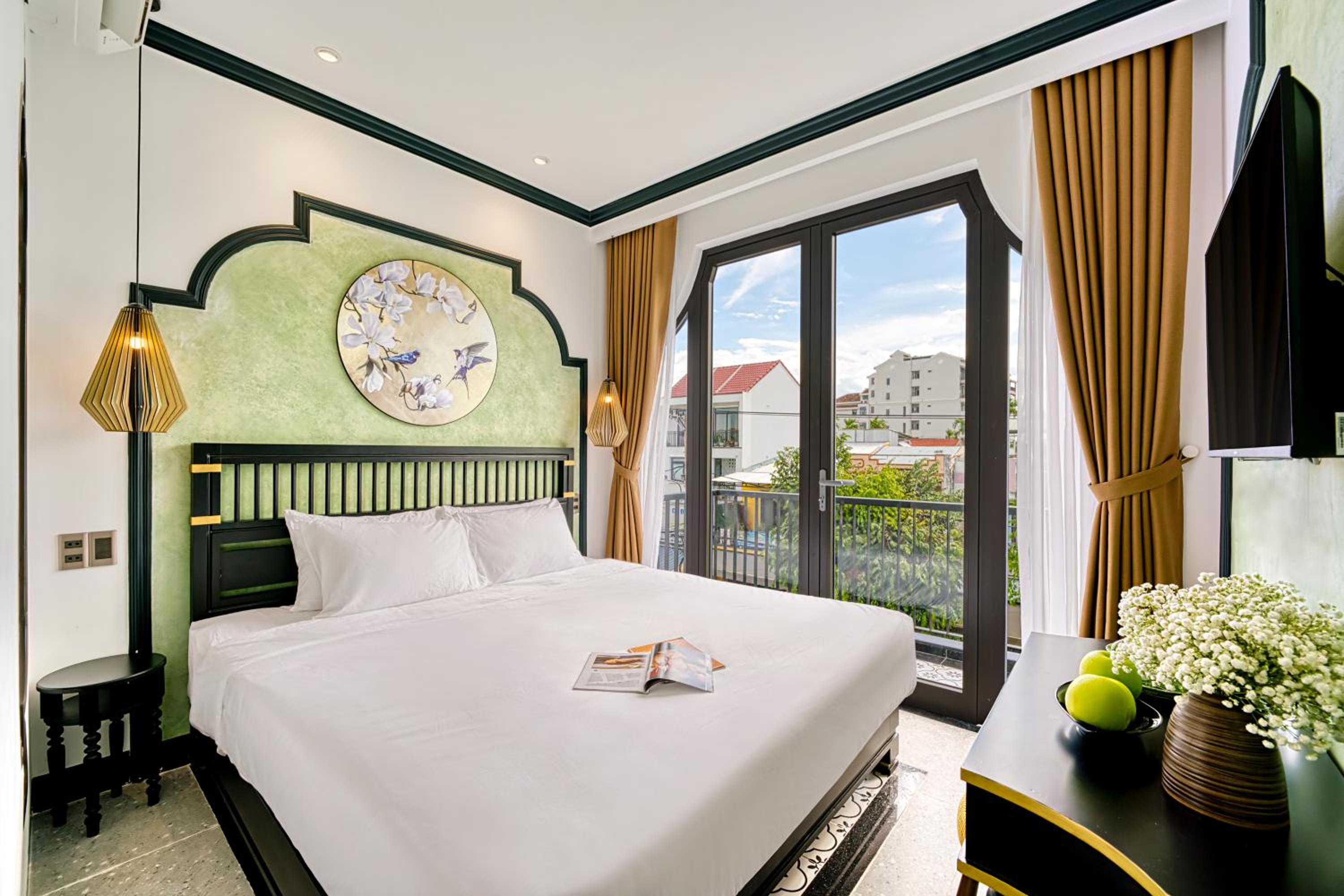 Deluxe Double Room with Balcony