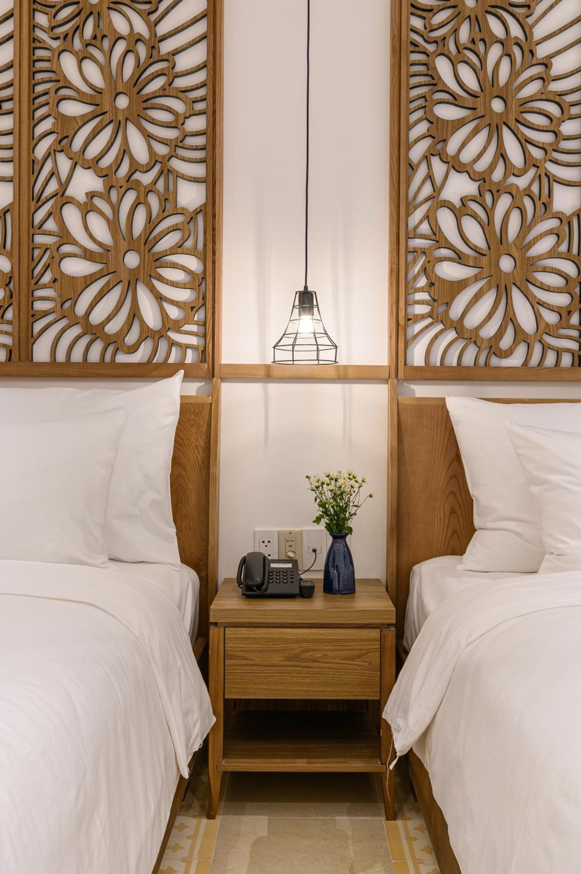 Family Studio Suite with Pool View