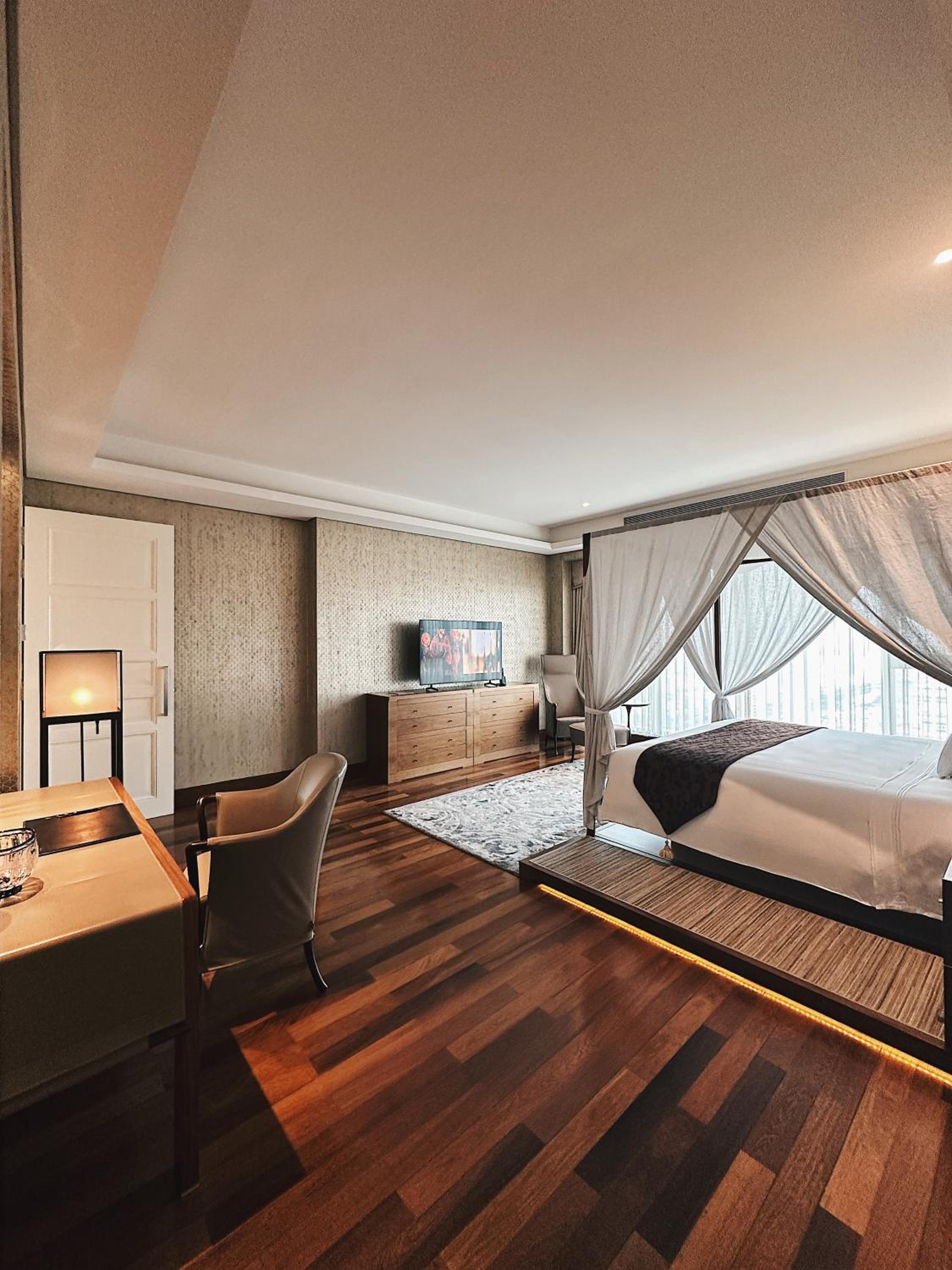 Designer Suite with Two-way Airport Transfer and Executive Lounge Access