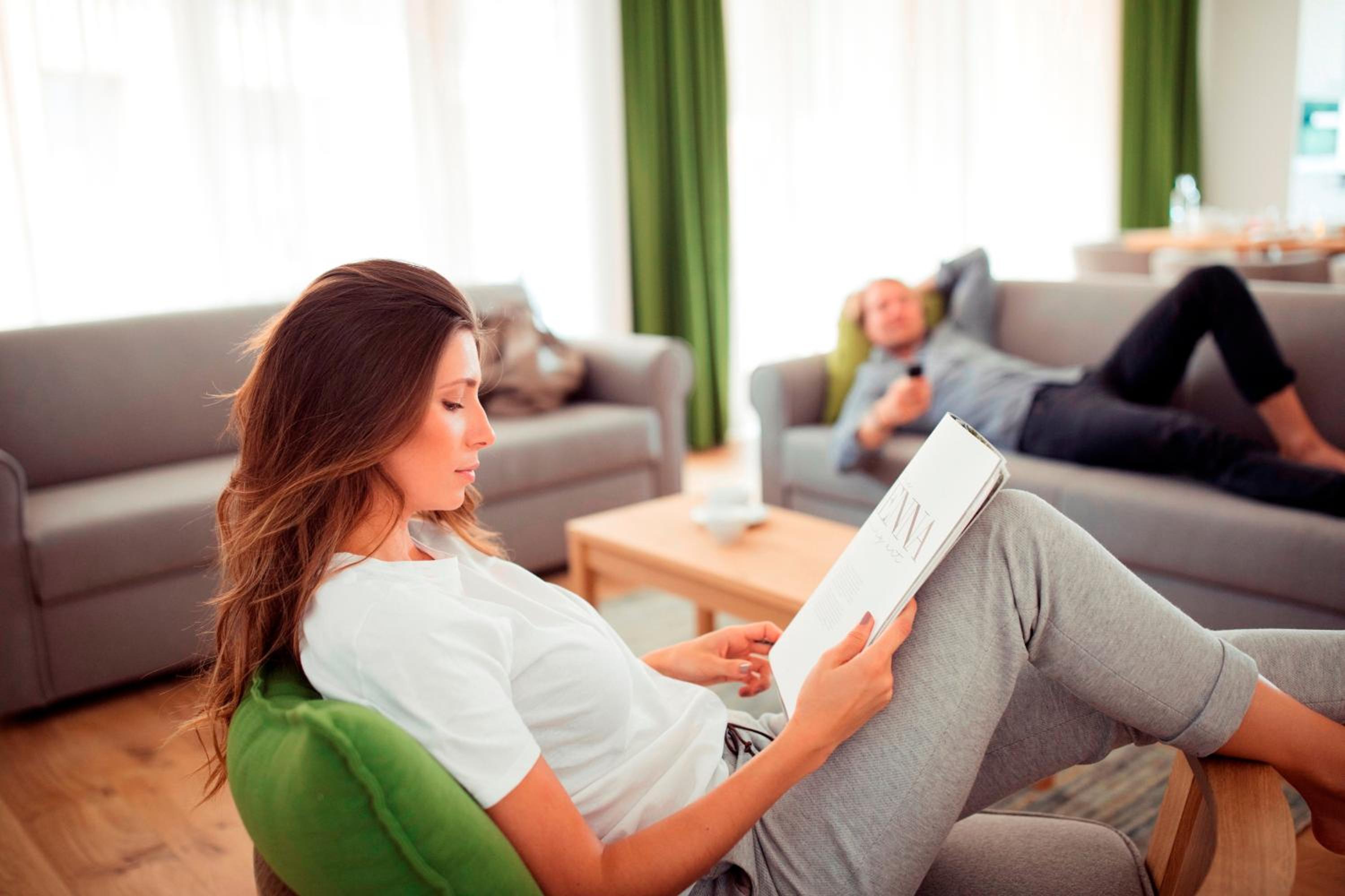 Deluxe Two-Bedroom Apartment with Balcony or Terrace