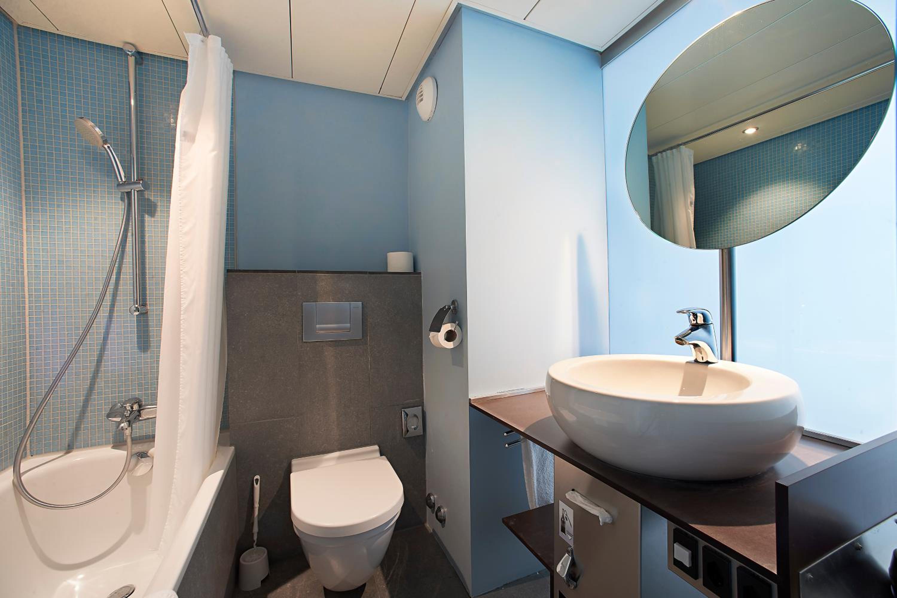 Double or Twin Room with City View