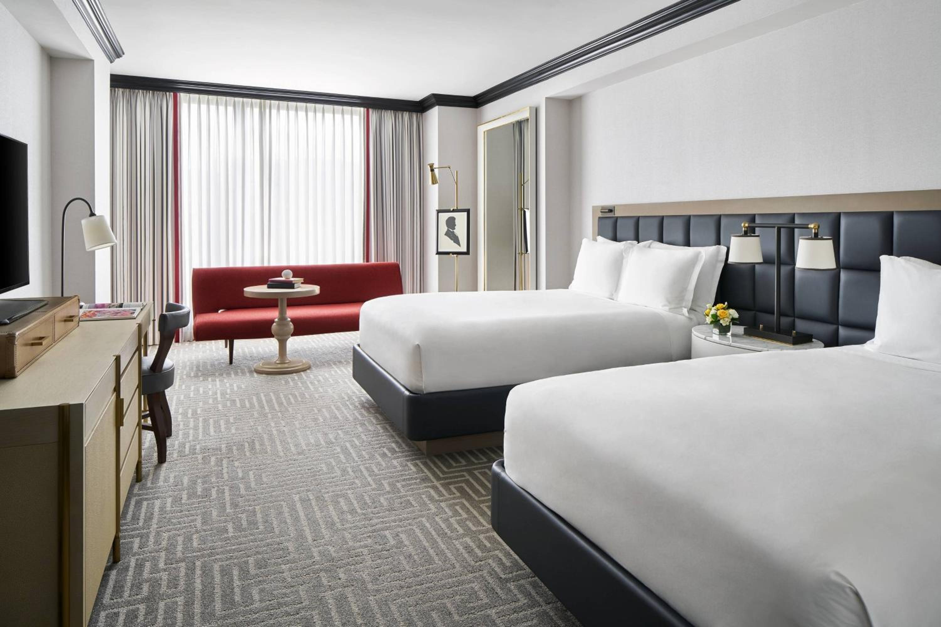 Deluxe Double Room with Two Double Beds and Club Lounge Access
