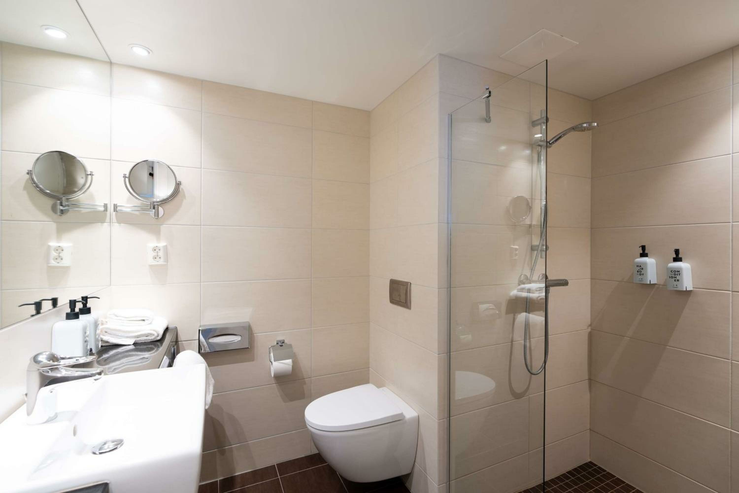 Superior Family Room