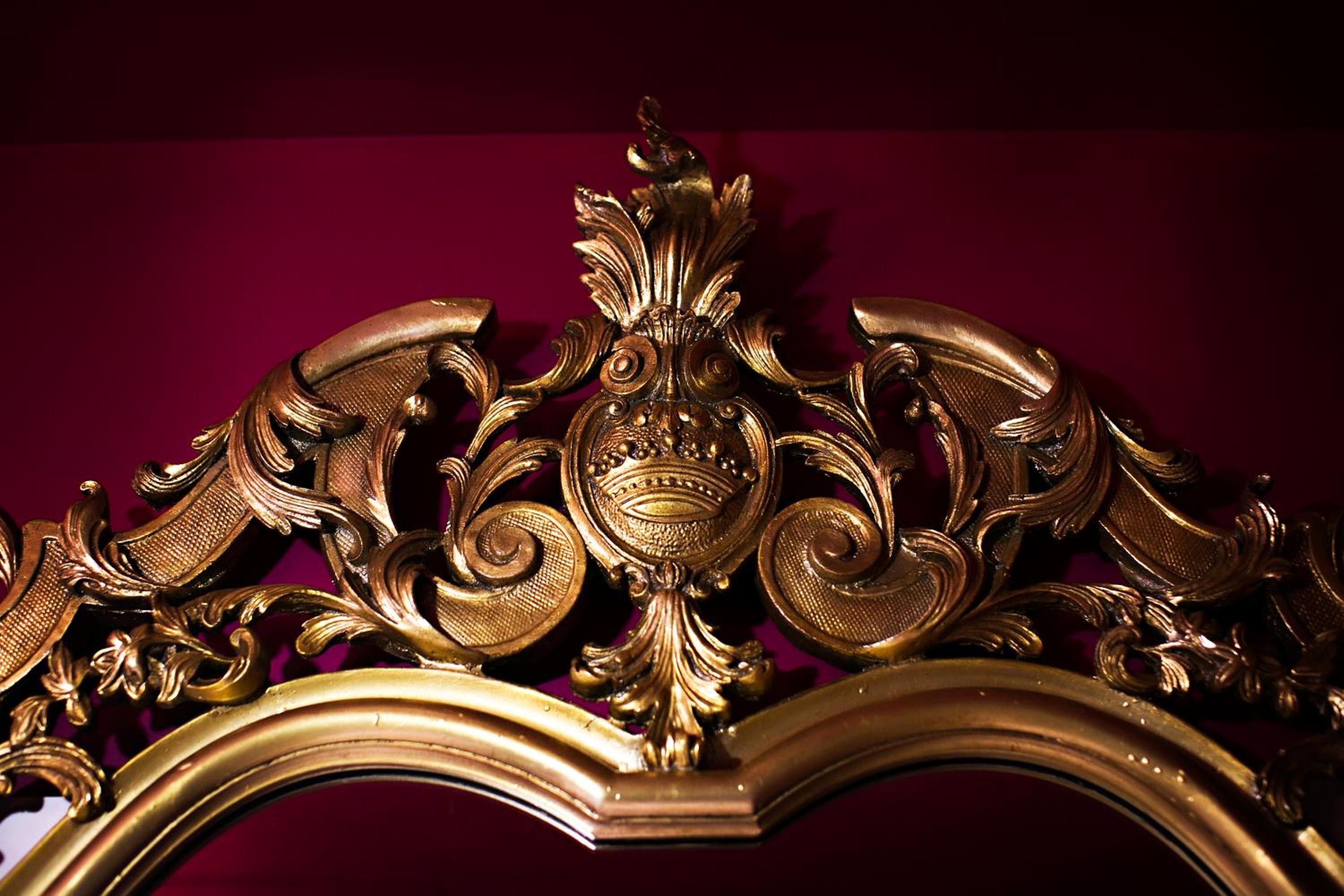 Courtyard Superior King Room