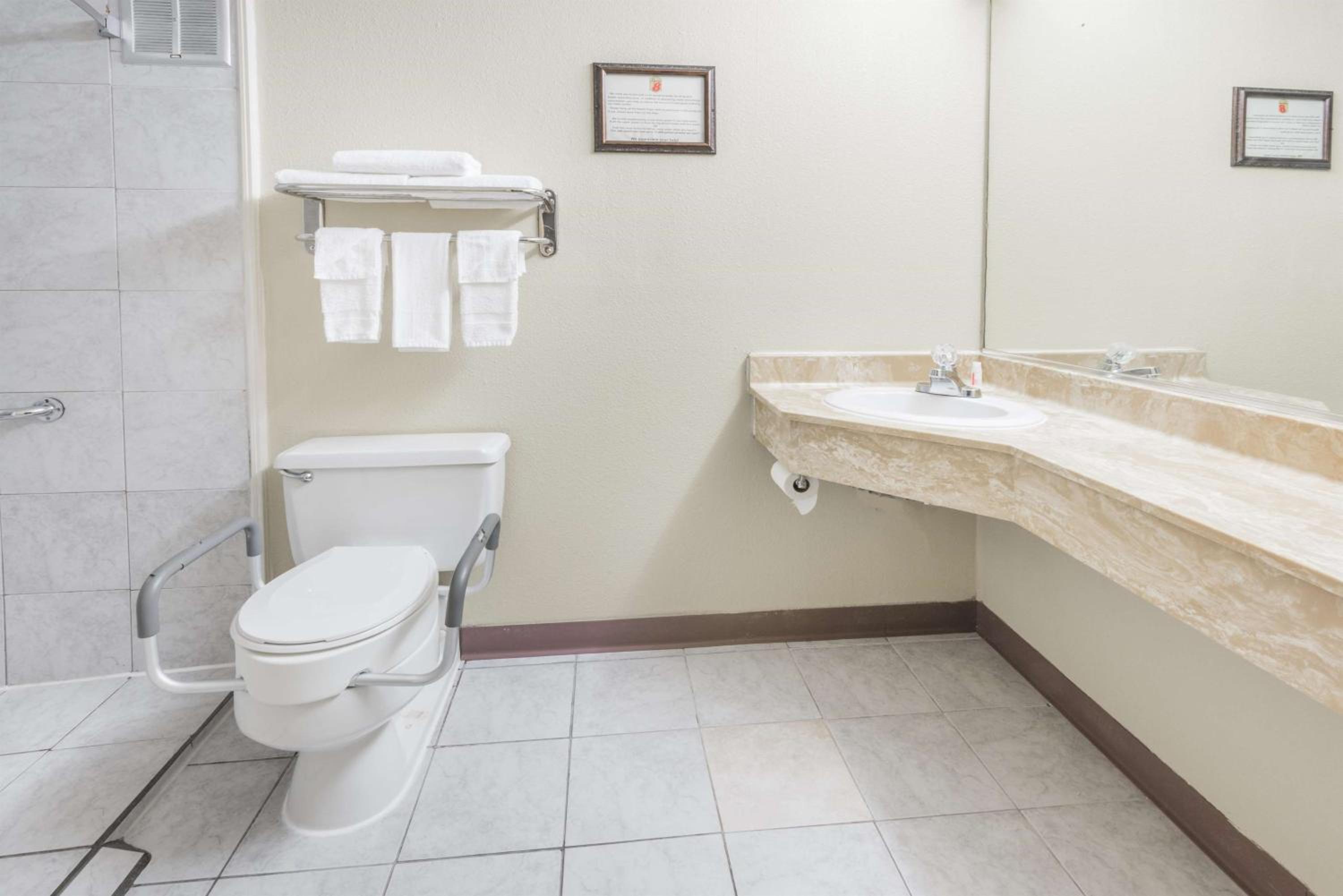 Deluxe Double Room with Two Double Beds - Non-Smoking