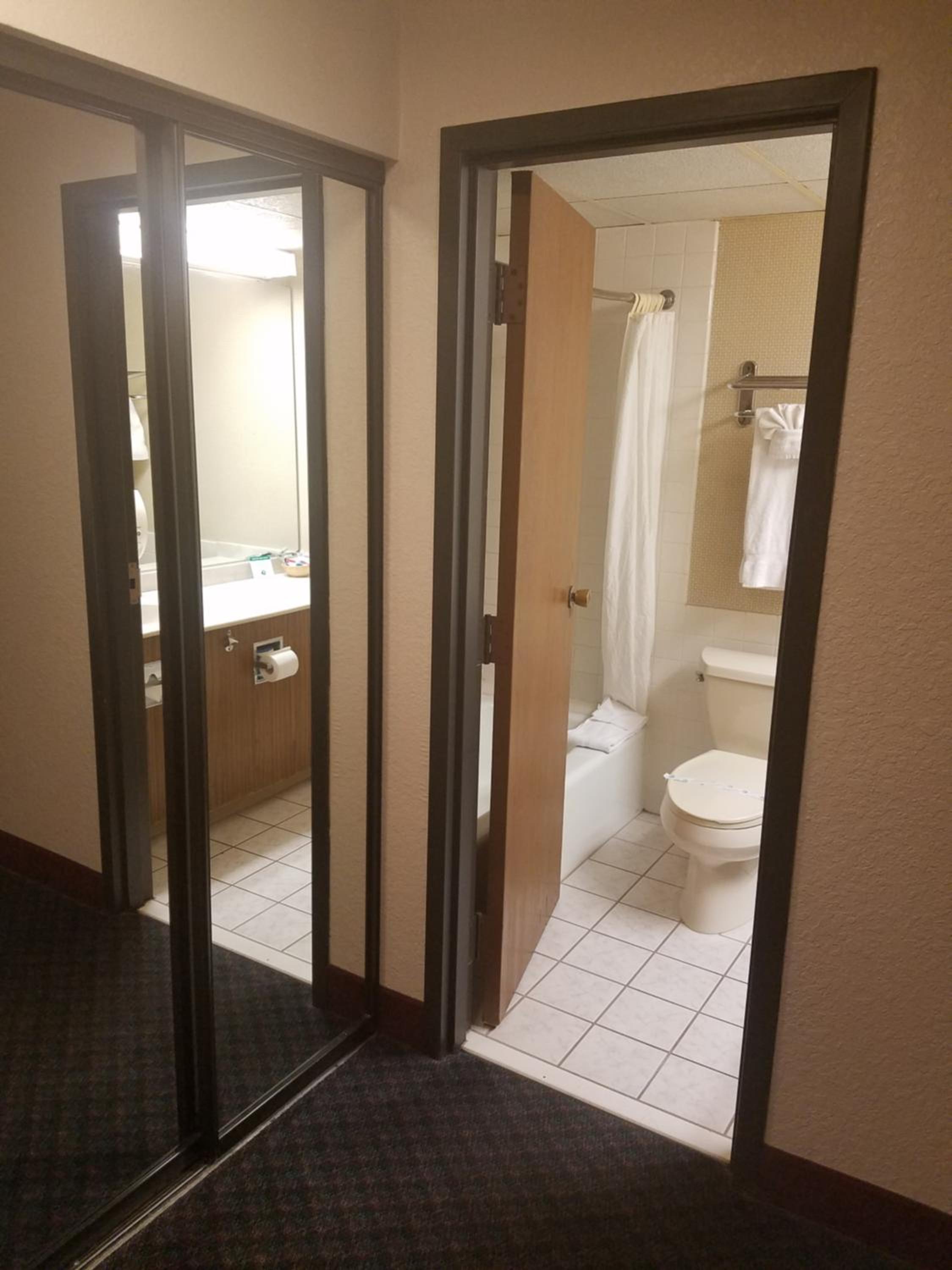 Executive Room with Two Queen Beds - Non-Smoking