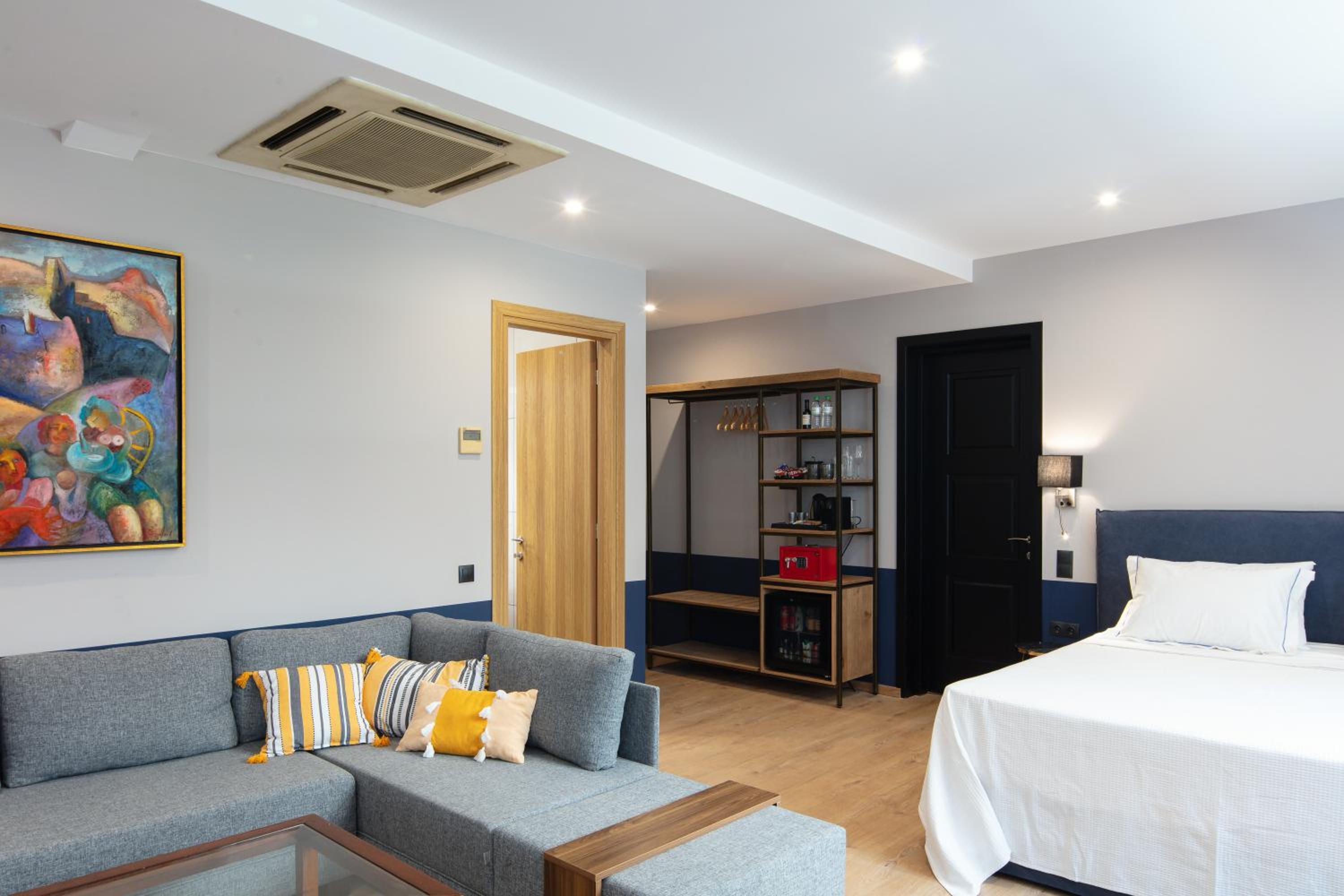 Superior Suite with City View