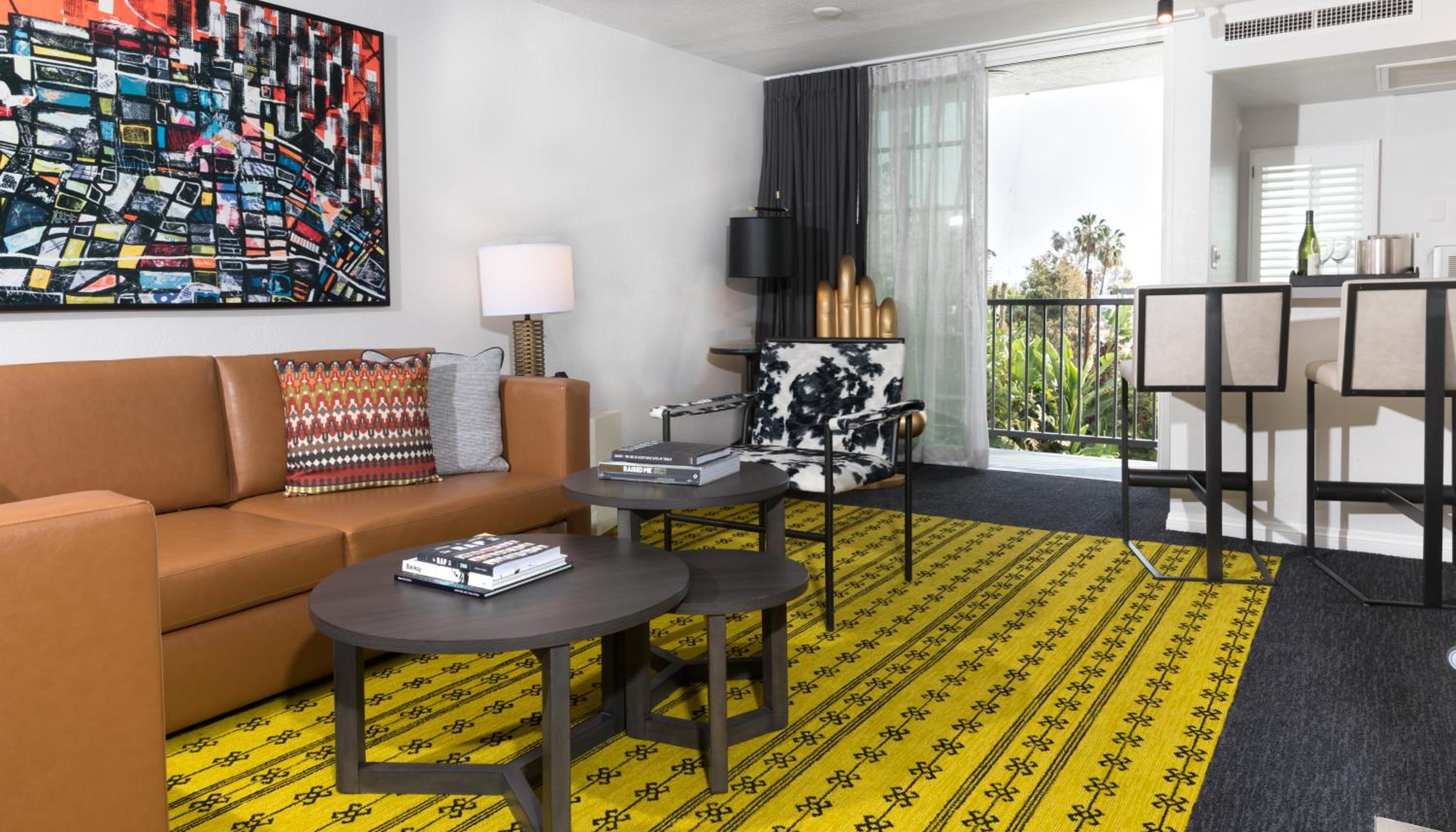 ADA Signature Suite with 2 Queens