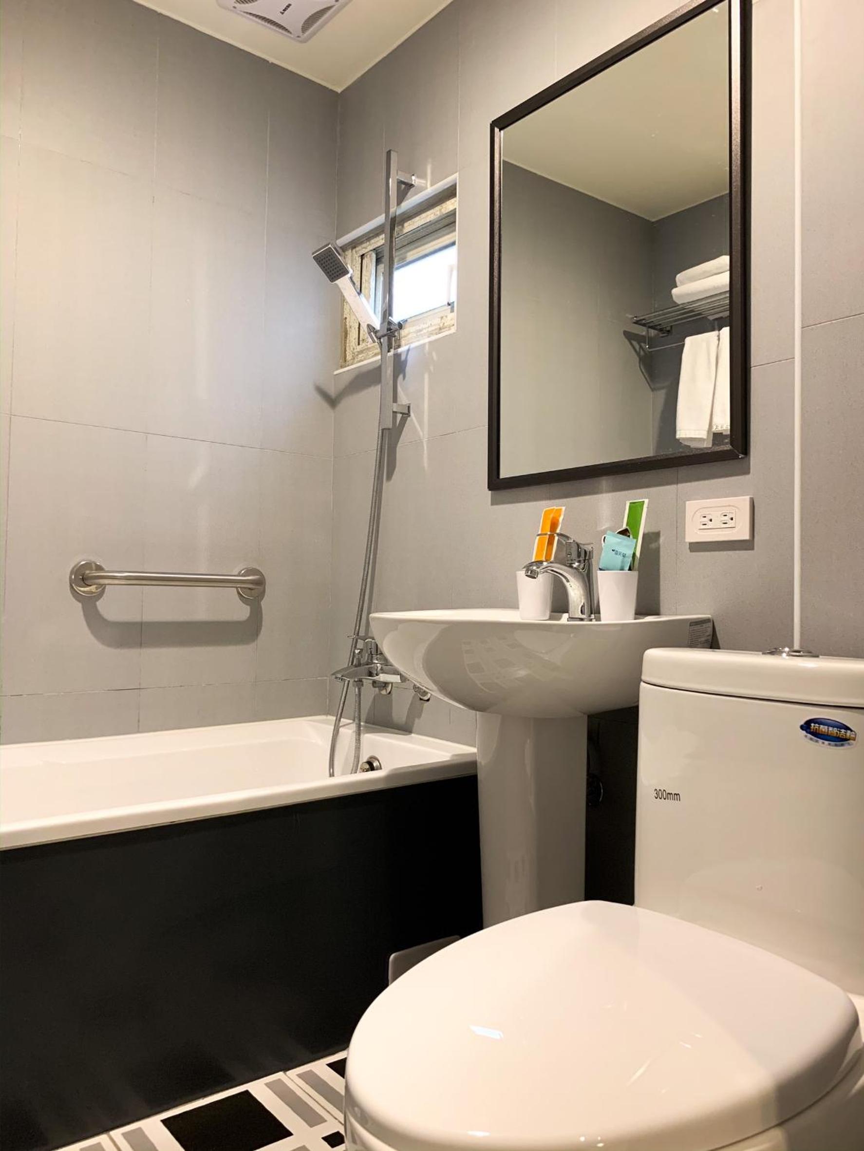 Deluxe Double Room with Bath