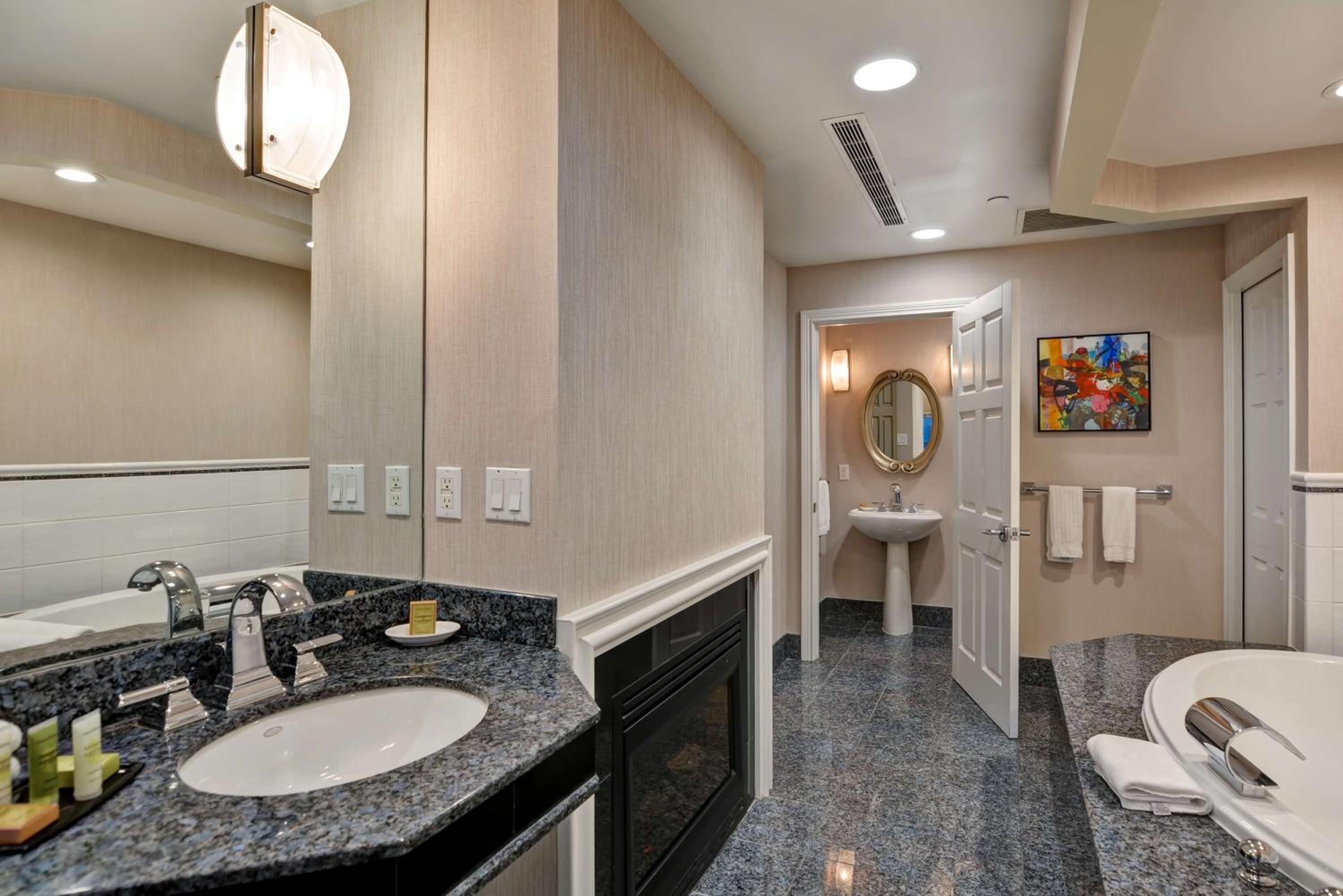 King Room with Whirlpool