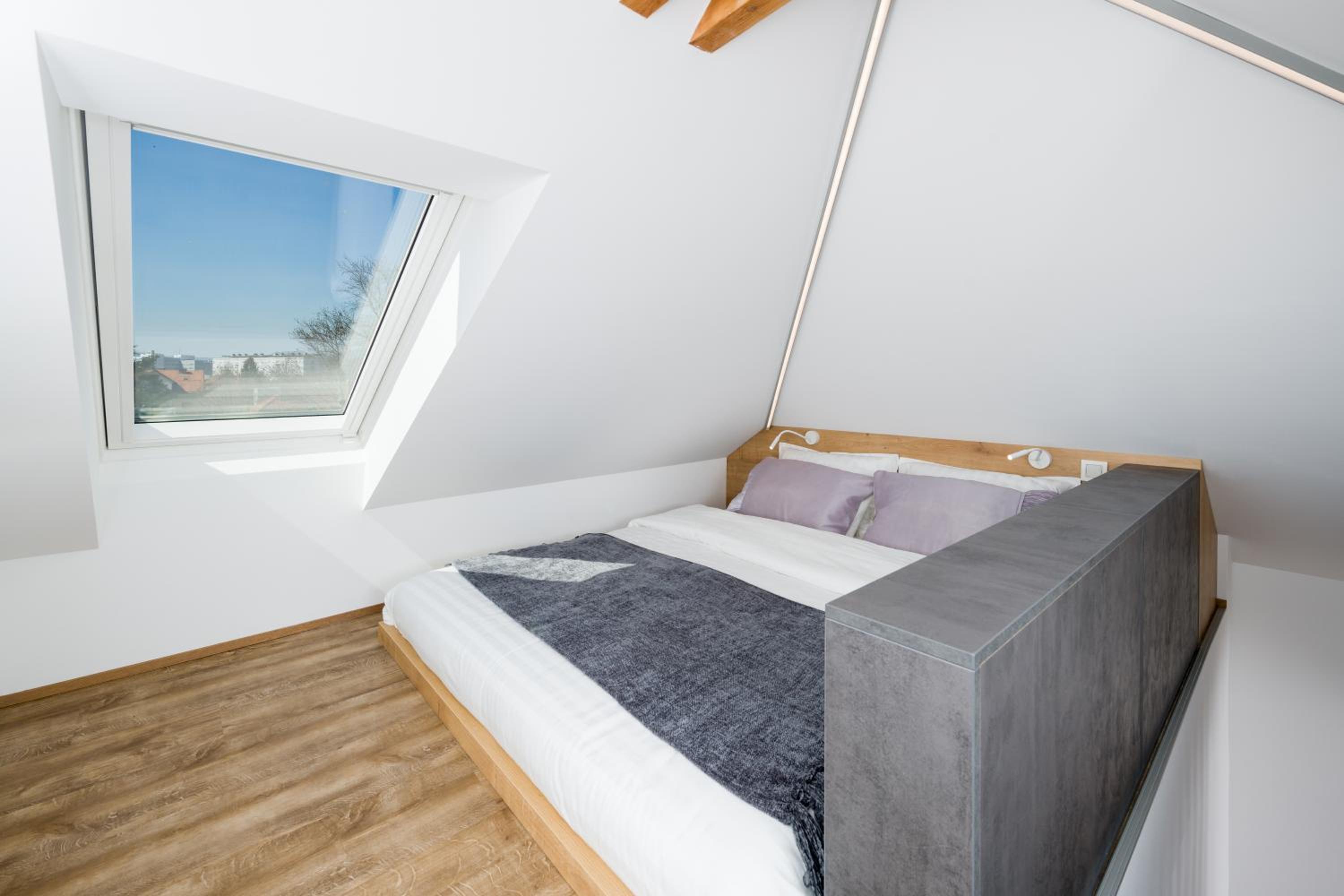 Duplex Attic Apartment (#10)