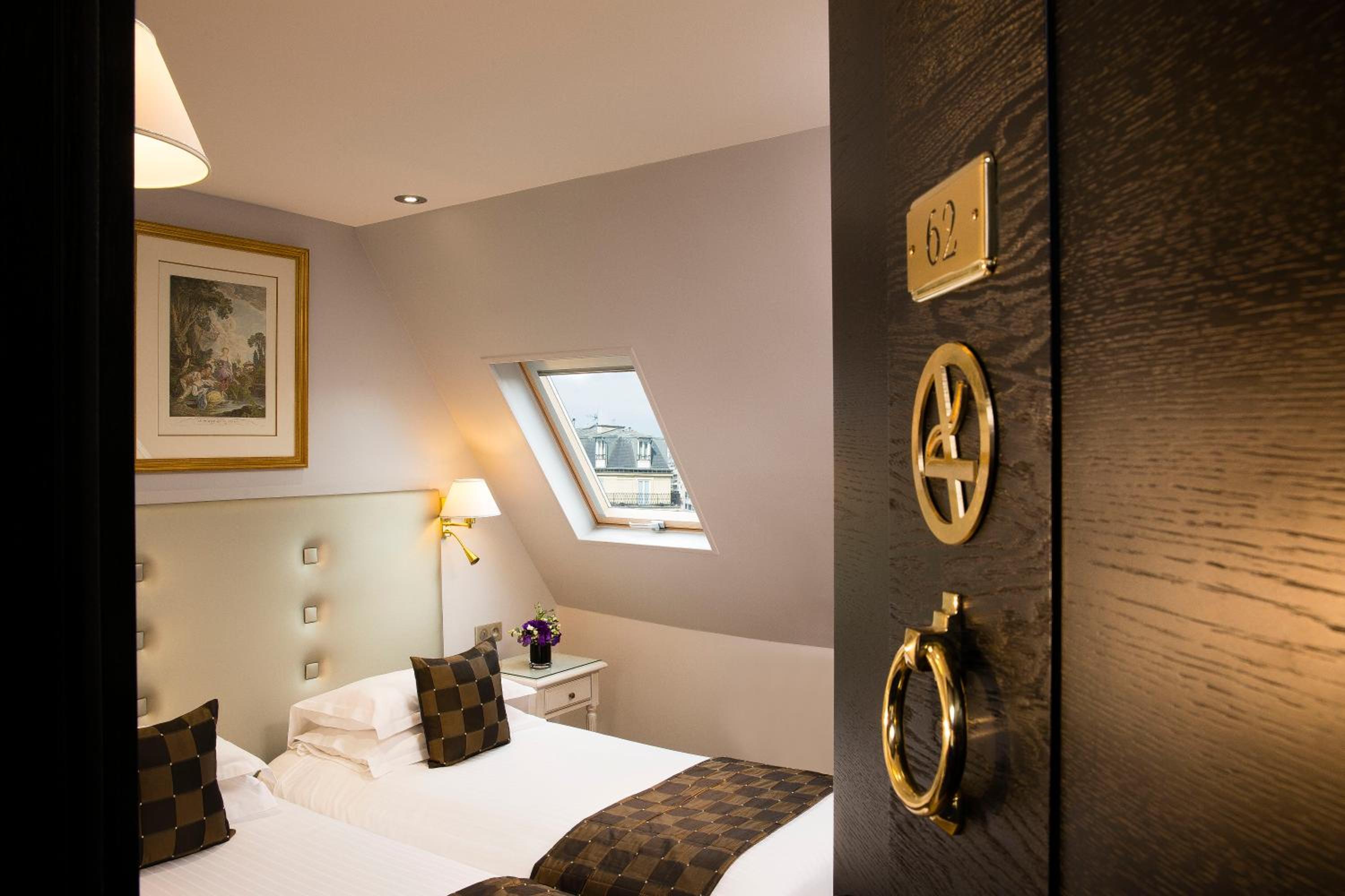 Executive Triple Room