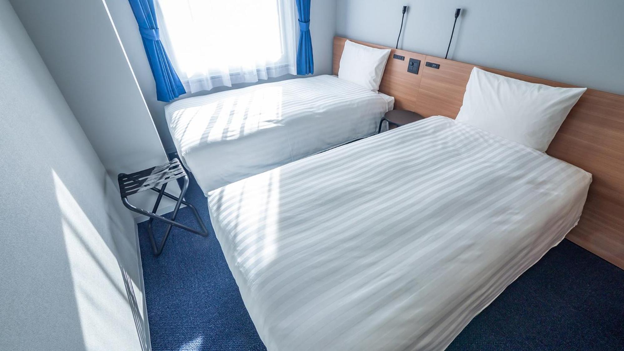 Hollywood Twin - Non-Smoking