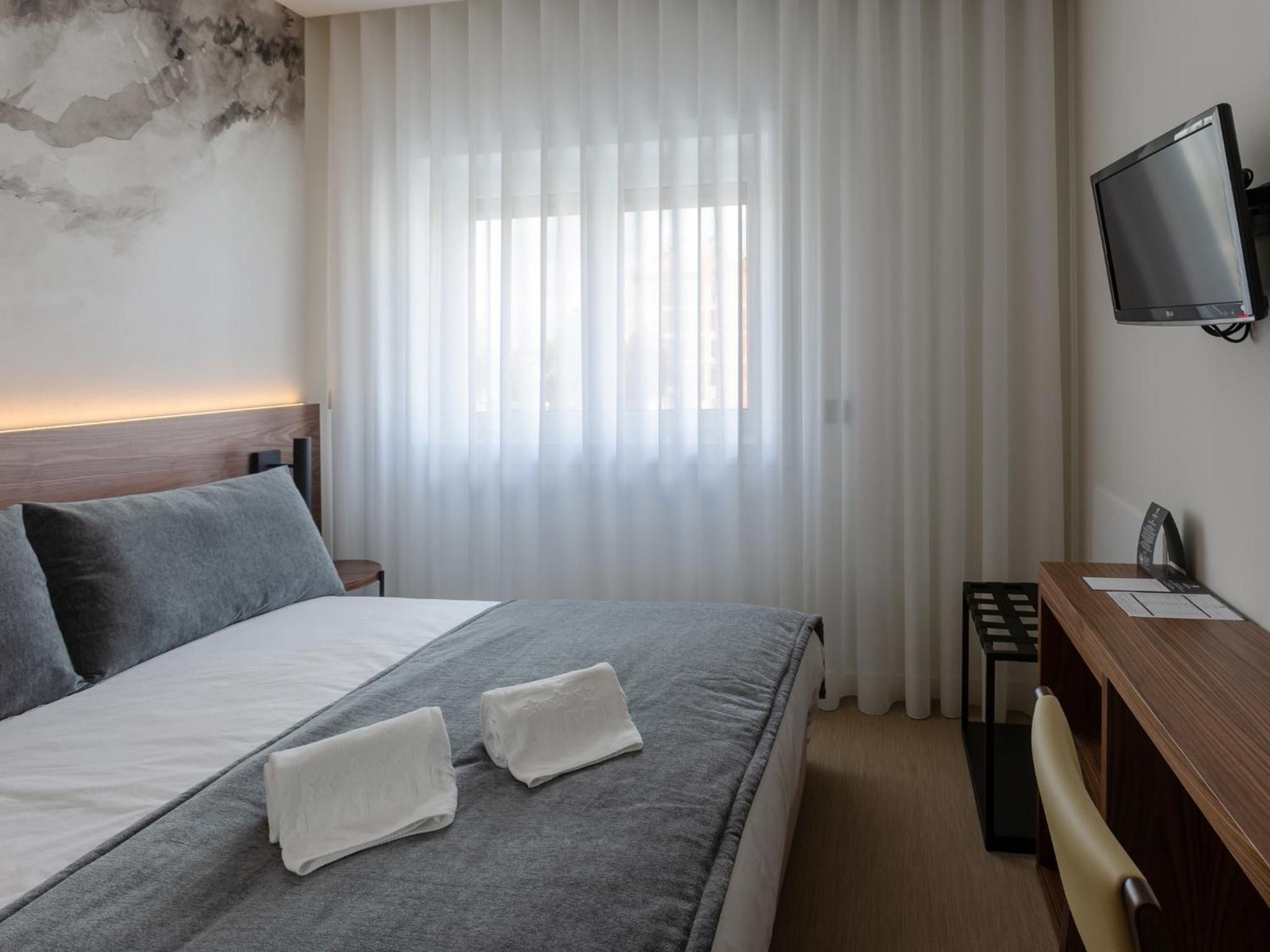 Standard Single Room