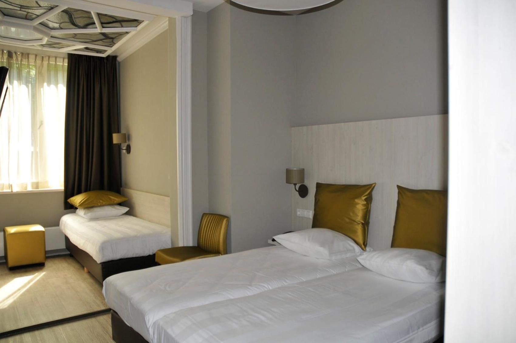 Classic Quadruple Room