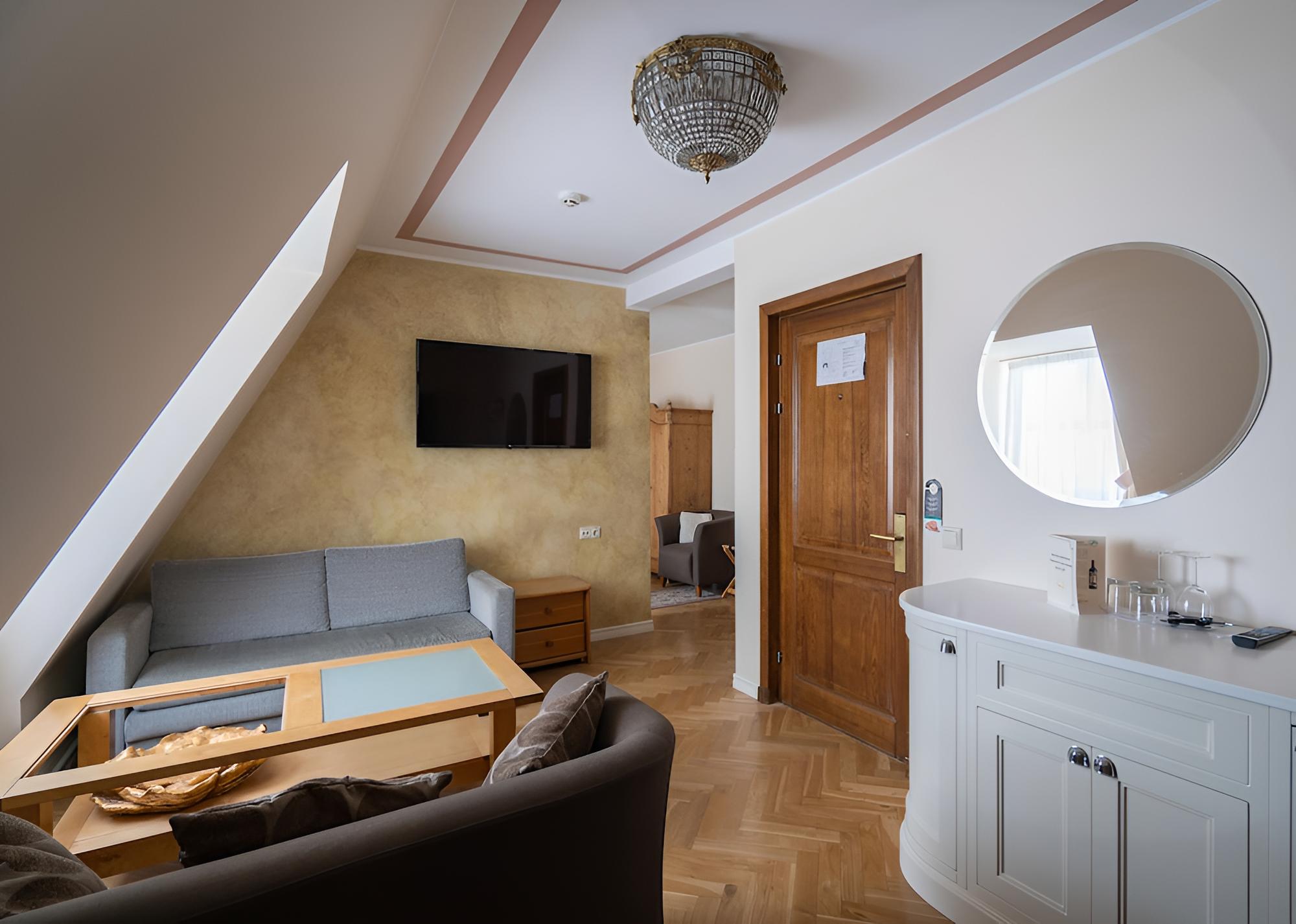 Junior Suite