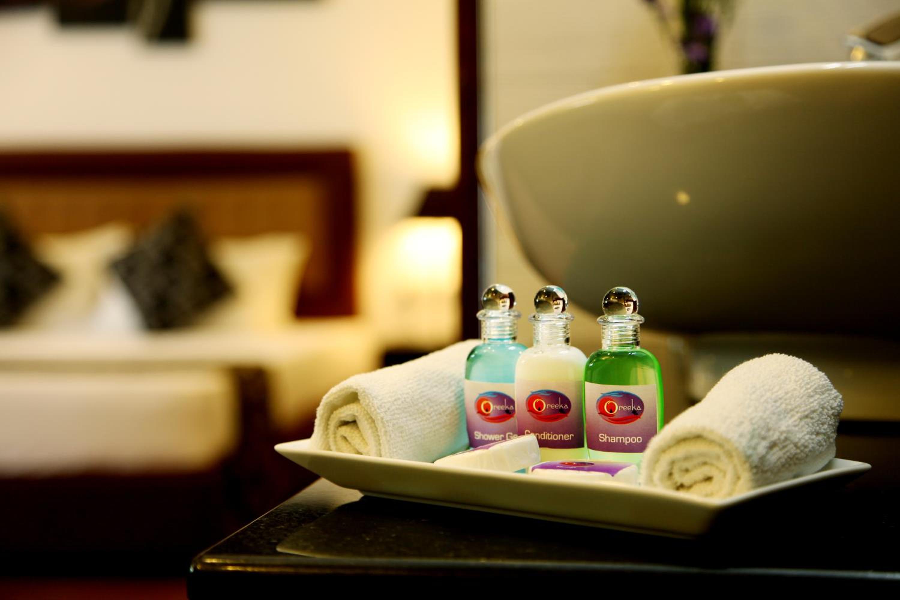 Pool Deck Deluxe Room with Complimentary Airport Transfer